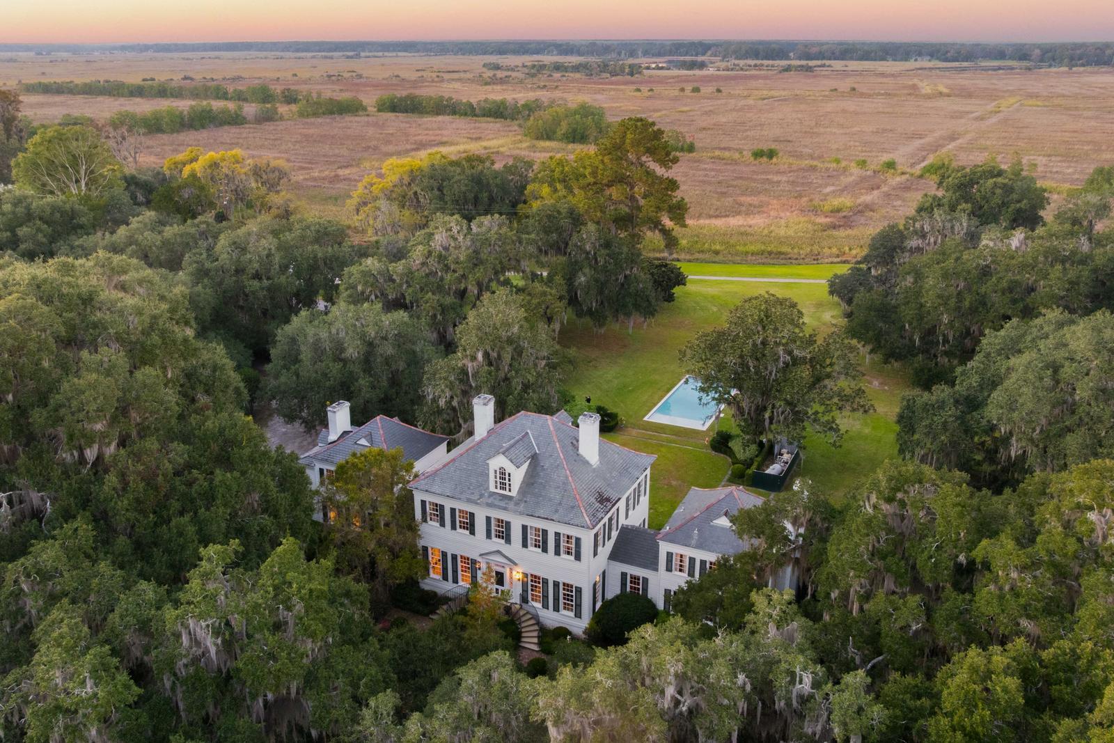 Yemassee, South Carolina, 29945, United States, 6 Bedrooms Bedrooms, ,7 BathroomsBathrooms,Residential,For Sale,1989284