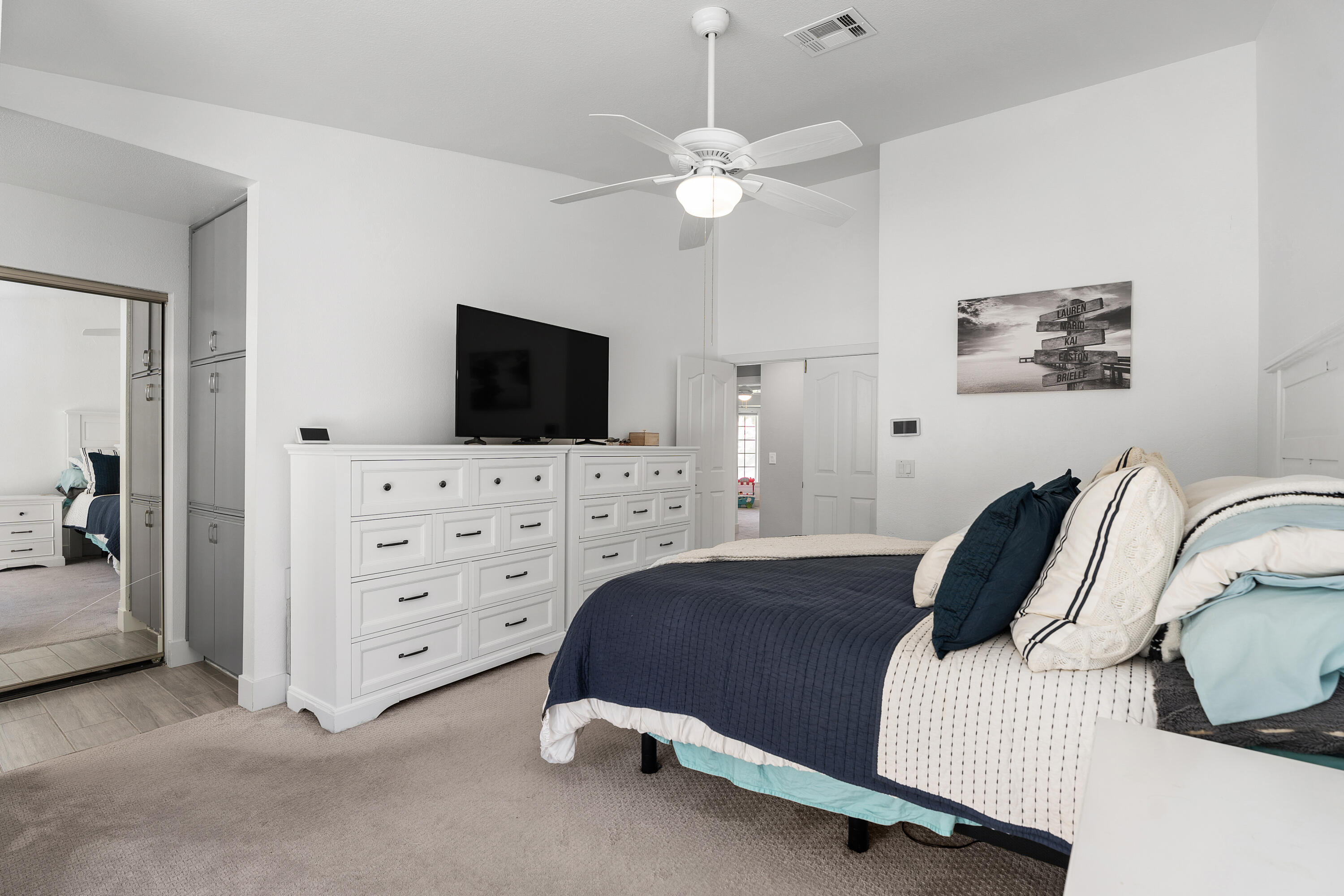 Palm Desert, California, 92211, United States, 4 Bedrooms Bedrooms, ,3 BathroomsBathrooms,Residential,For Sale,1938819
