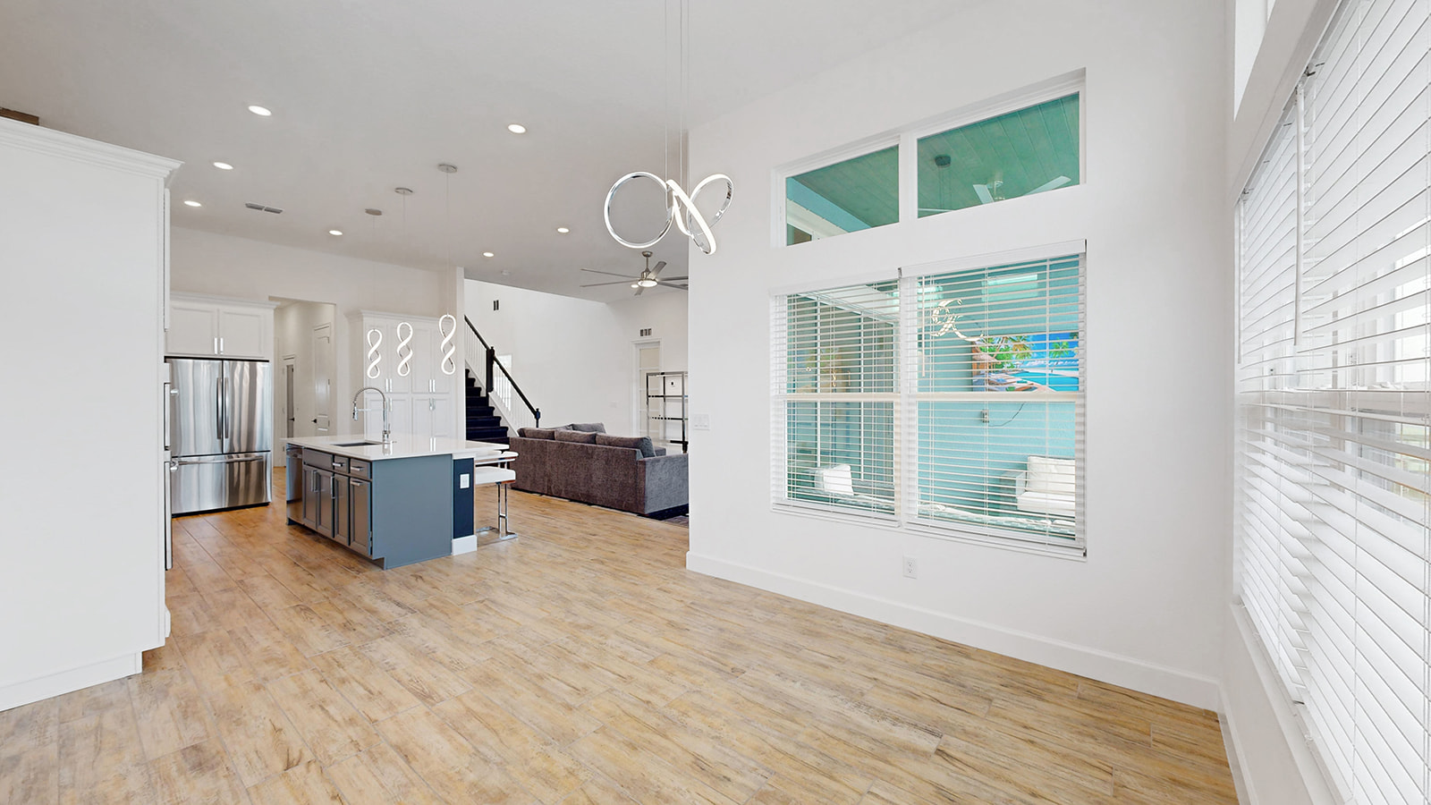 Apollo Beach, Florida, 33572, United States, 4 Bedrooms Bedrooms, ,4 BathroomsBathrooms,Residential,For Sale,1876740