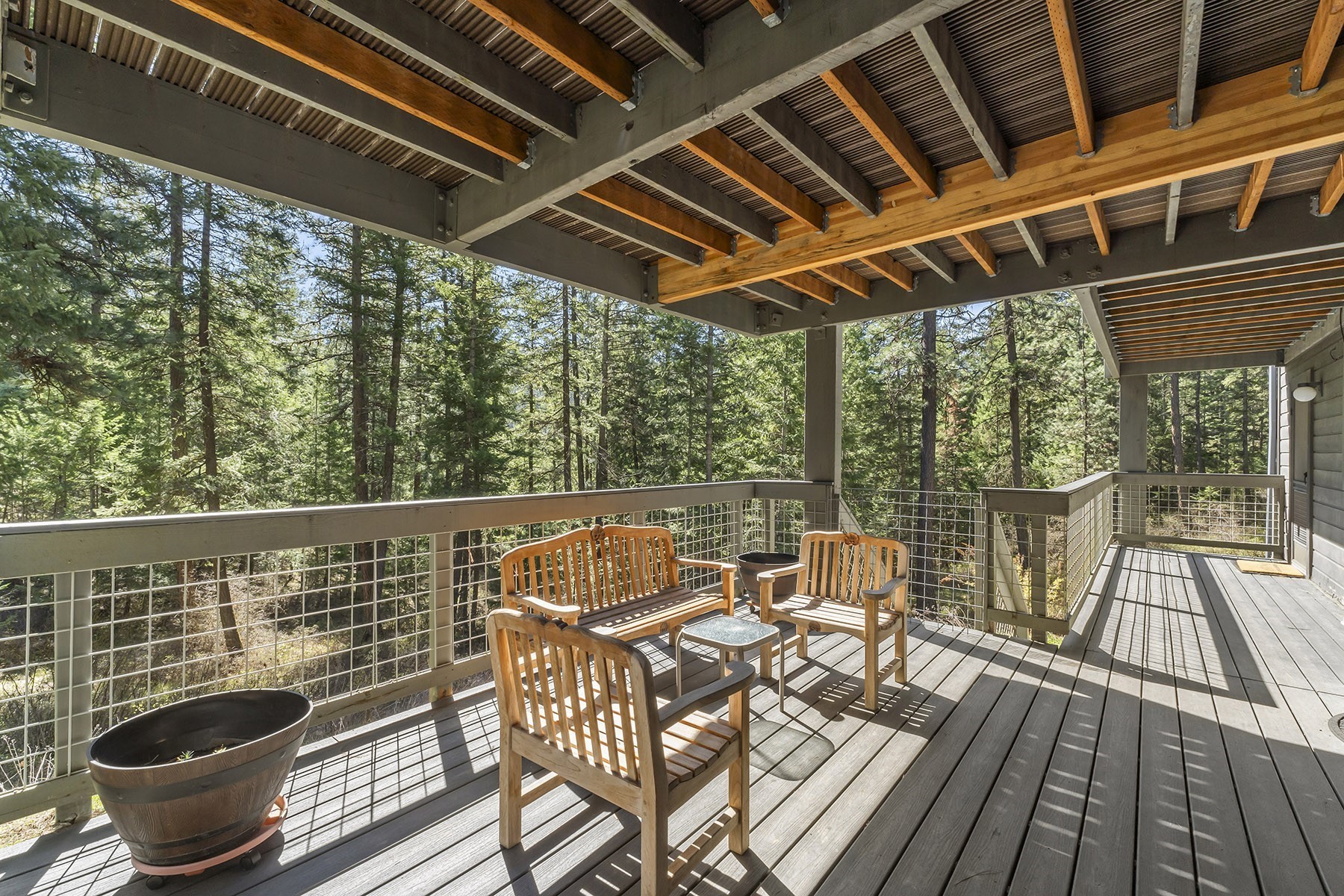  Cougar Estate Acreage - 物件實景