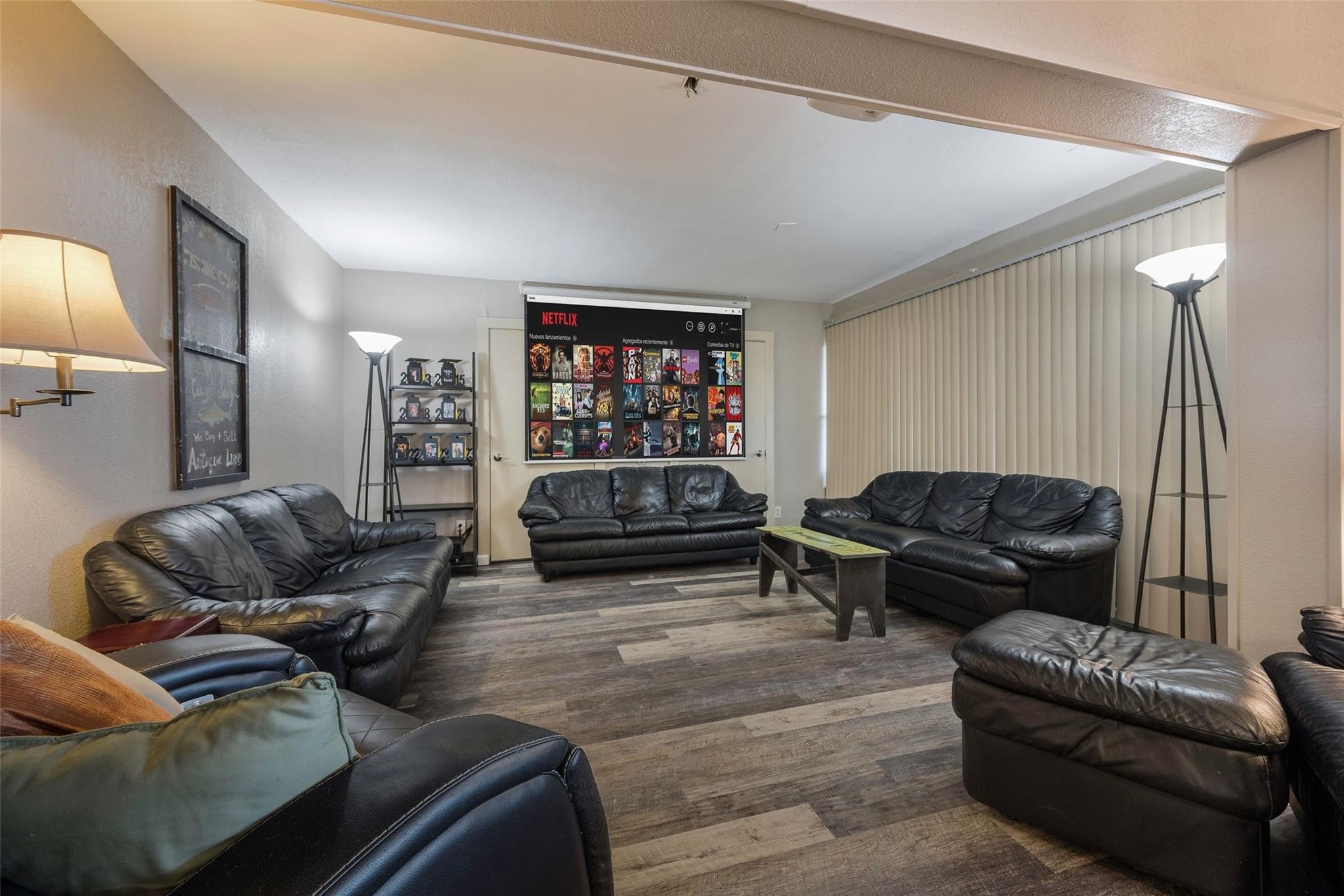 Quitman, Texas, 75783, United States, 5 Bedrooms Bedrooms, ,2 BathroomsBathrooms,Residential,For Sale,1723436