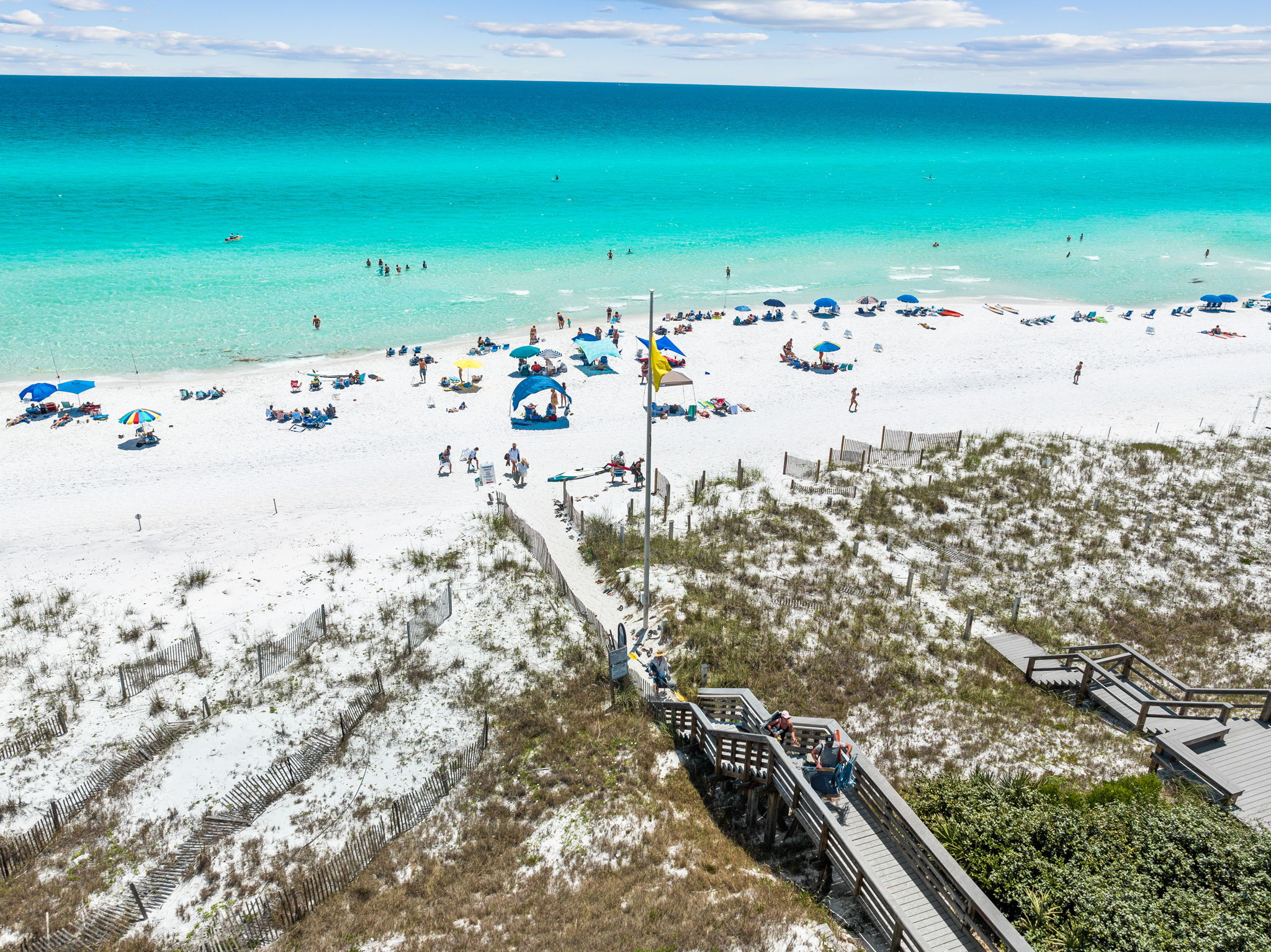  Waterfront Canal Home With Expanded Floor Plan And Bay Access - 物件實景