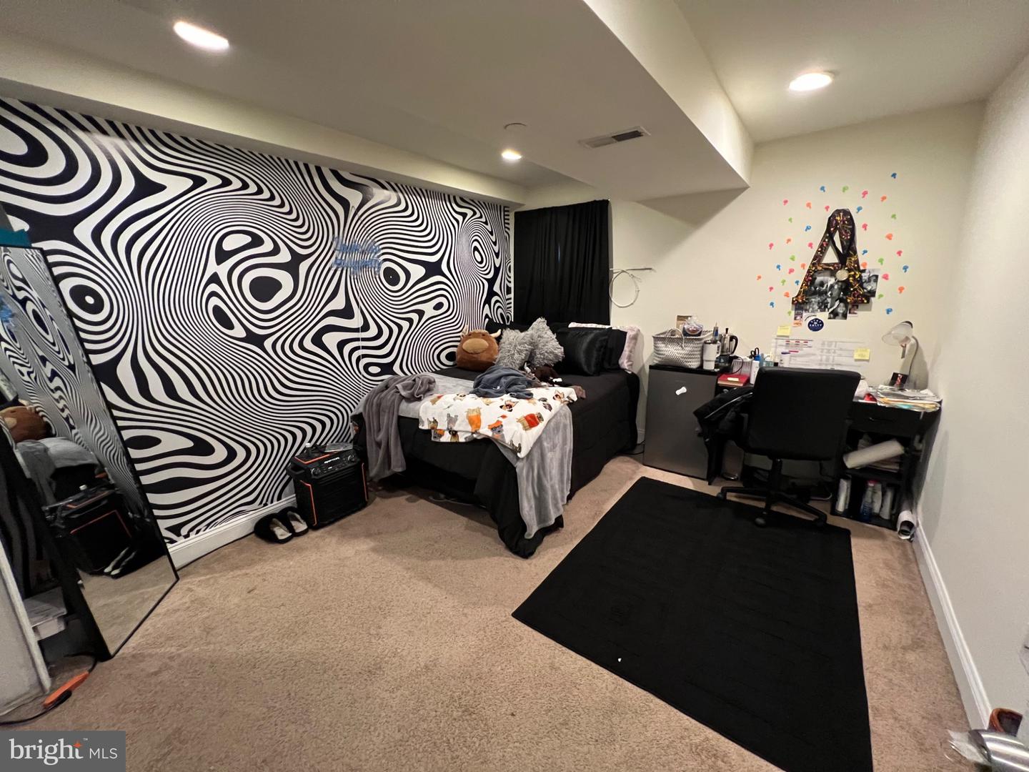 Philadelphia, Pennsylvania, 19121, United States, ,Residential,For Sale,1988080