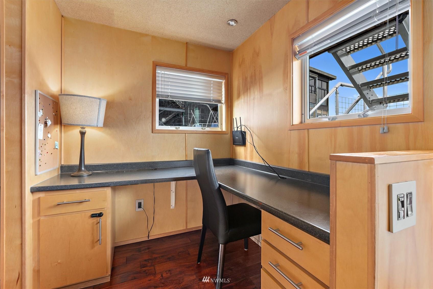2040 WESTLAKE AVENUE N 3A, SEATTLE, Washington, 98109, United States, 1 Bedroom Bedrooms, ,2 BathroomsBathrooms,Residential,For Sale,2040 WESTLAKE AVENUE N 3A,1622498