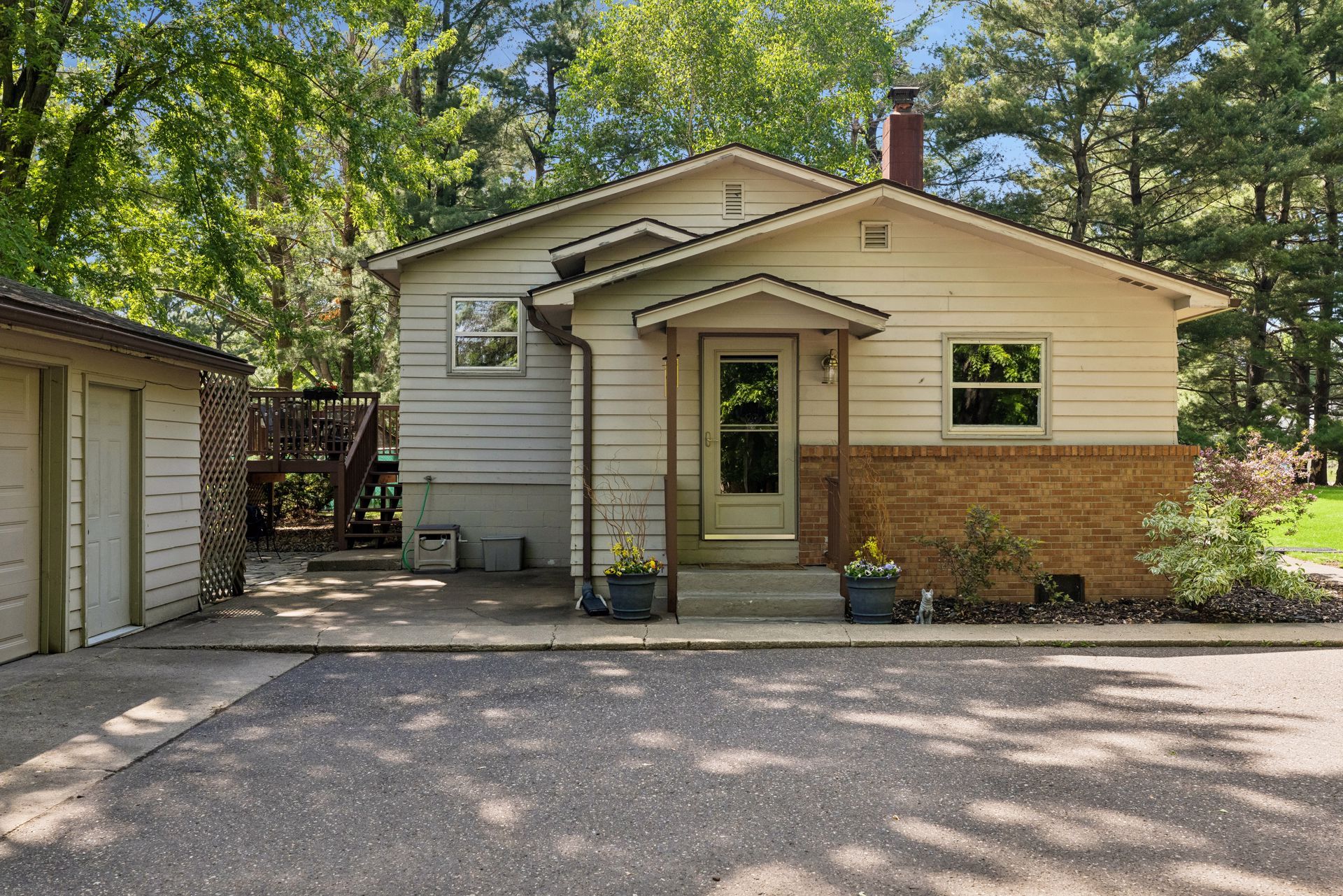  9883 Brookview Road, Woodbury, MN, 55125 - 物件實景