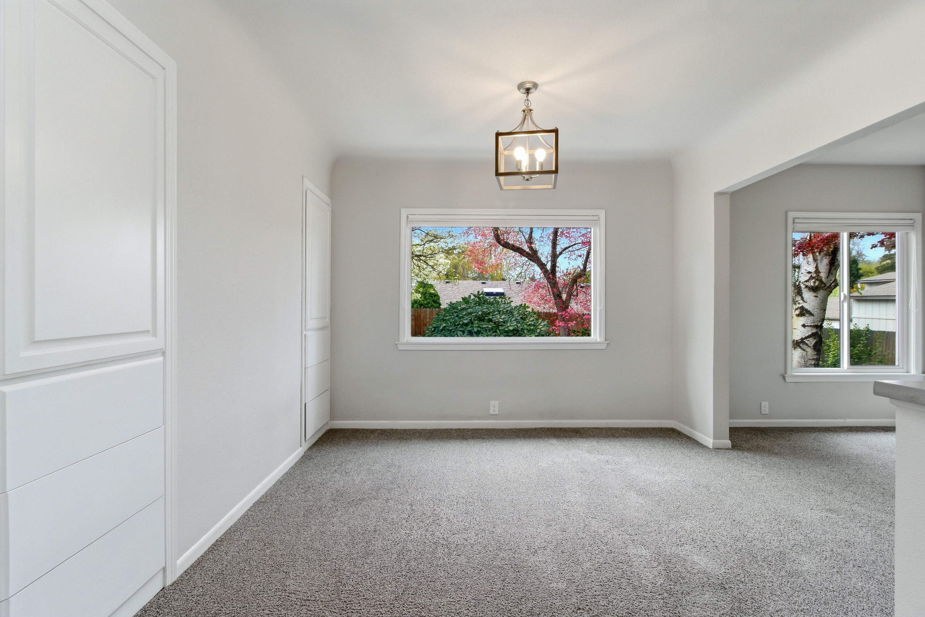  1021 E Chestnut St - 物件實景