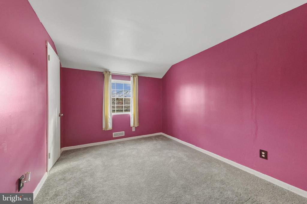 Cherry Hill, New Jersey, 08034, United States, 4 Bedrooms Bedrooms, ,4 BathroomsBathrooms,Residential,For Sale,1990479