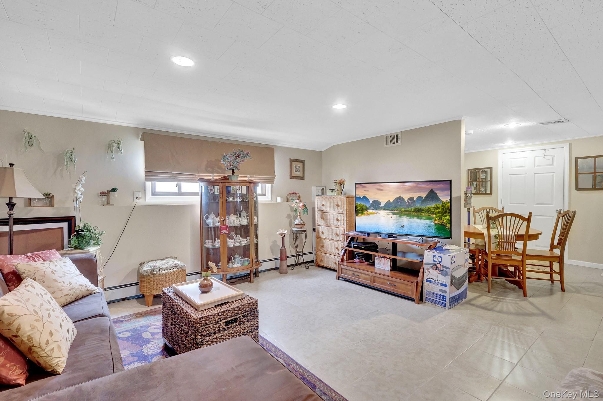  3273 5th Street, Oceanside, NY, 11572 - 物件實景