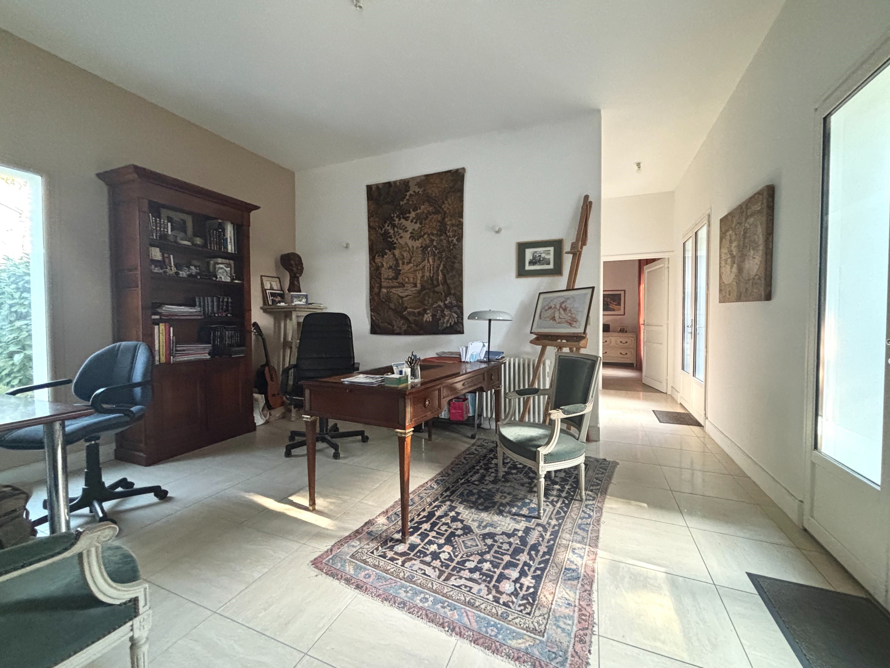  Olivet – Elegant Early 20th Century Villa – 230 sqm – 1,800 sqm Landscaped Park - 物件實景