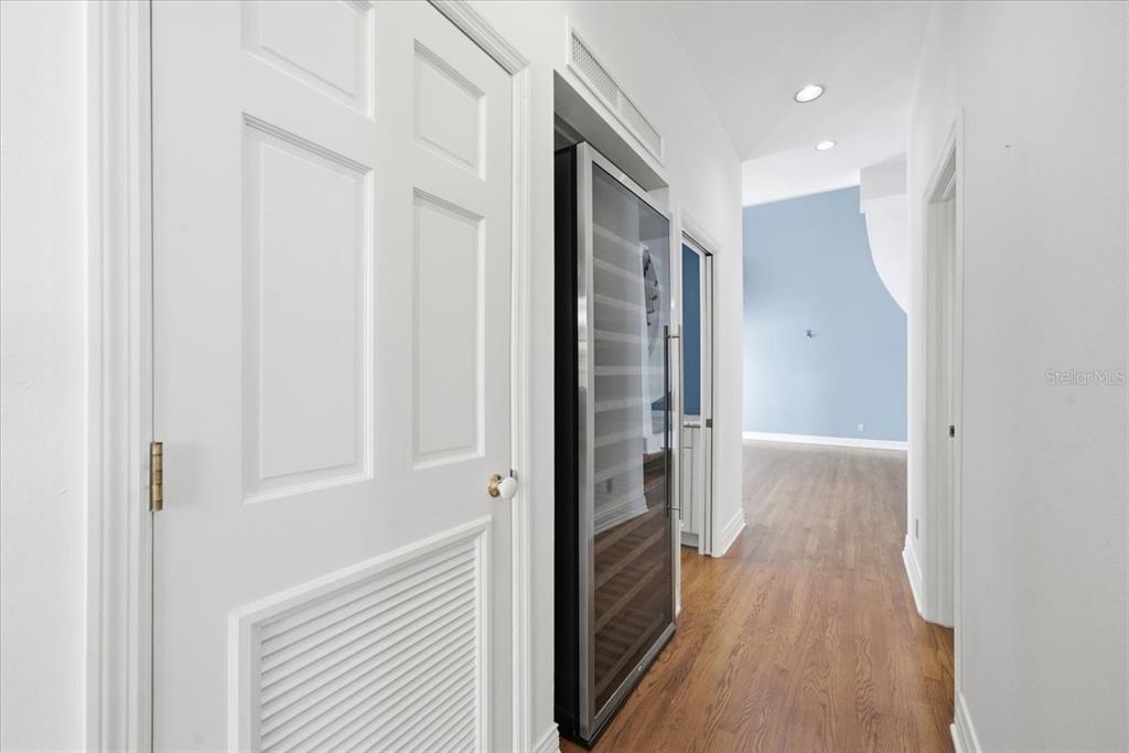 Tampa, Florida, 33647, United States, 4 Bedrooms Bedrooms, ,6 BathroomsBathrooms,Residential,For Sale,1989549