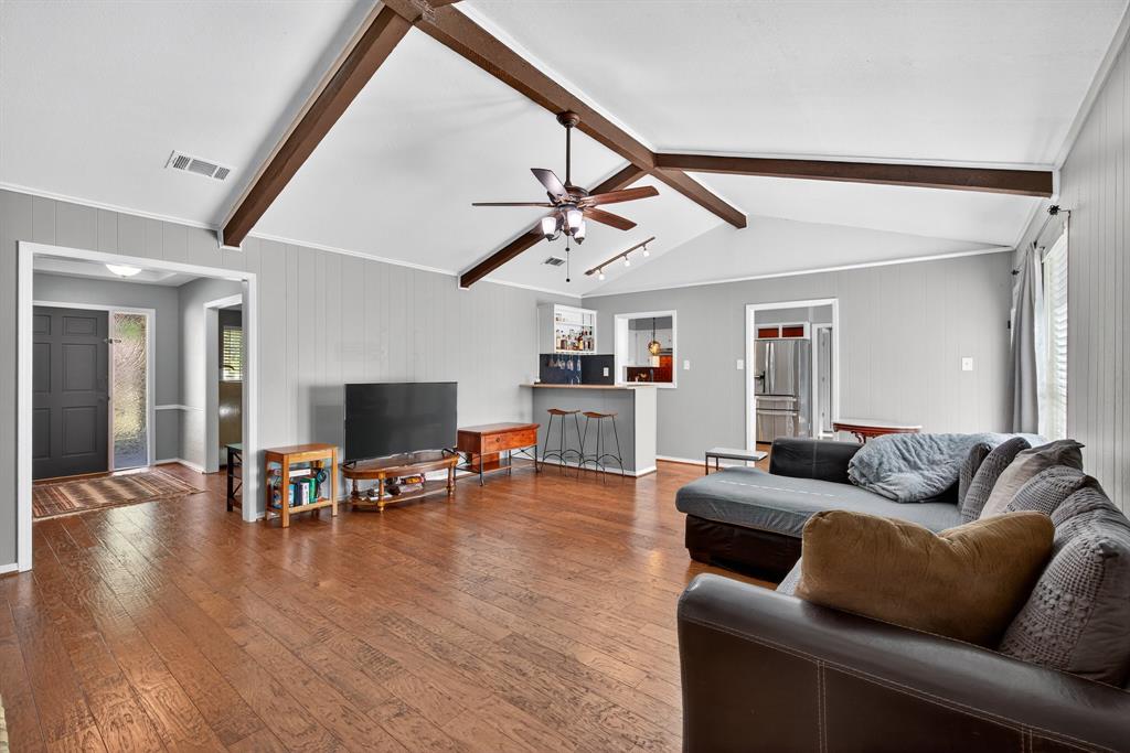 Trophy Club, Texas, 76262, United States, 4 Bedrooms Bedrooms, ,3 BathroomsBathrooms,Residential,For Sale,1992869