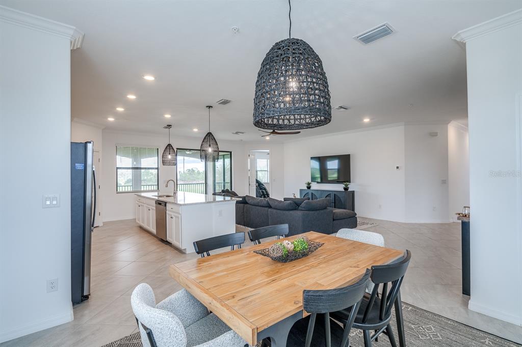 Bradenton, Florida, 34211, United States, 3 Bedrooms Bedrooms, ,2 BathroomsBathrooms,Residential,For Sale,1967780