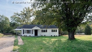 Kelly Rd, Cross Lanes, WV 25313