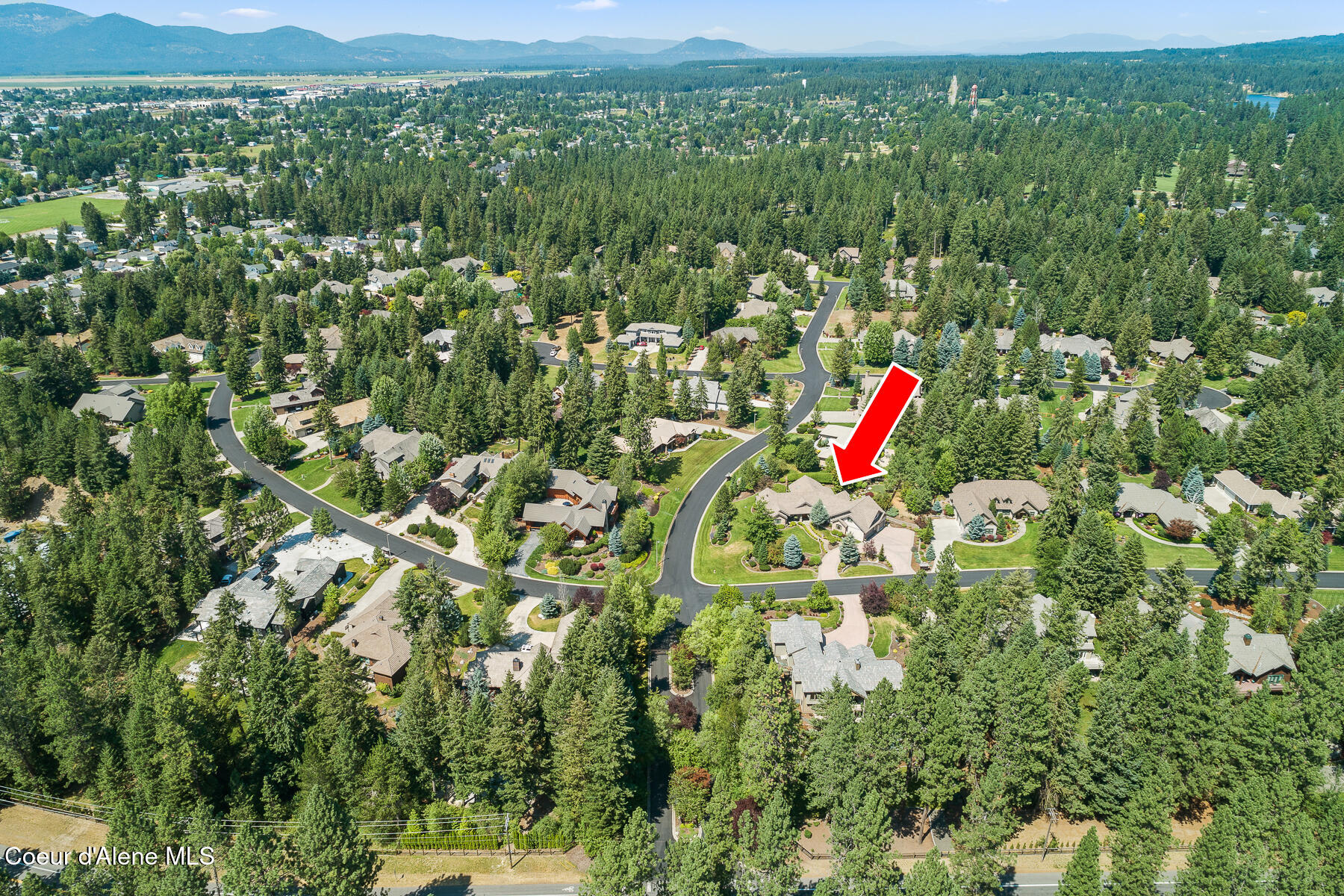 Hayden, Idaho, 83835, United States, 5 Bedrooms Bedrooms, ,4 BathroomsBathrooms,Residential,For Sale,1989952