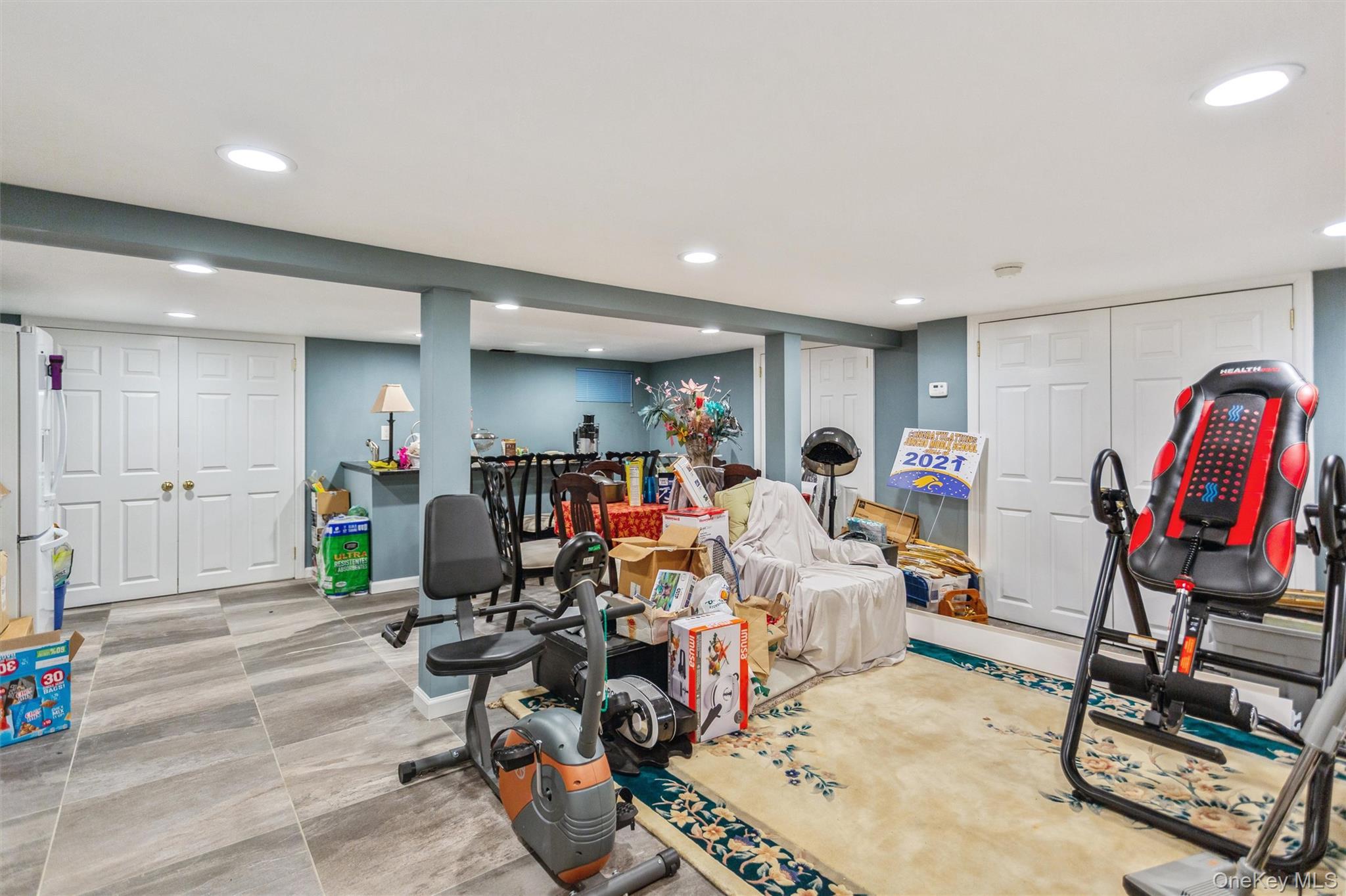 Jericho, New York, 11590, United States, 3 Bedrooms Bedrooms, ,3 BathroomsBathrooms,Residential,For Sale,1960568