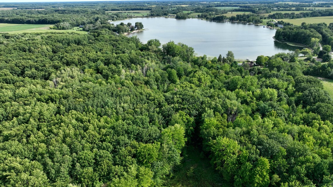 Howard City, Michigan, 49329, United States, 2 Bedrooms Bedrooms, ,1 BathroomBathrooms,Residential,For Sale,1982398