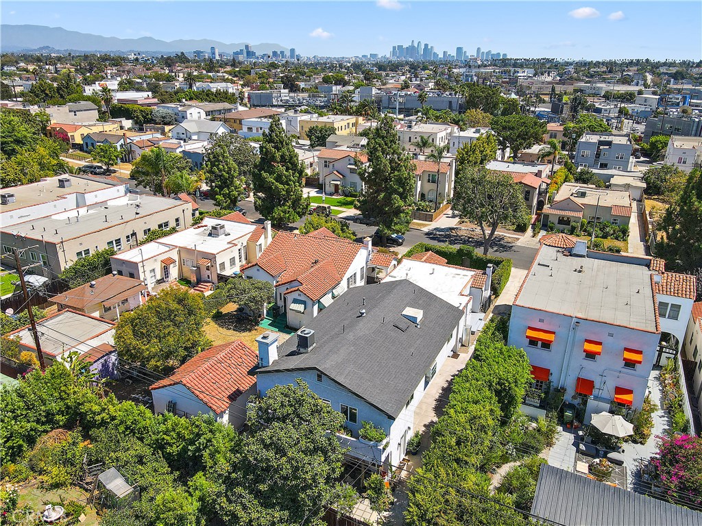 Los Angeles, California, 90019, United States, ,Residential,For Sale,2022270