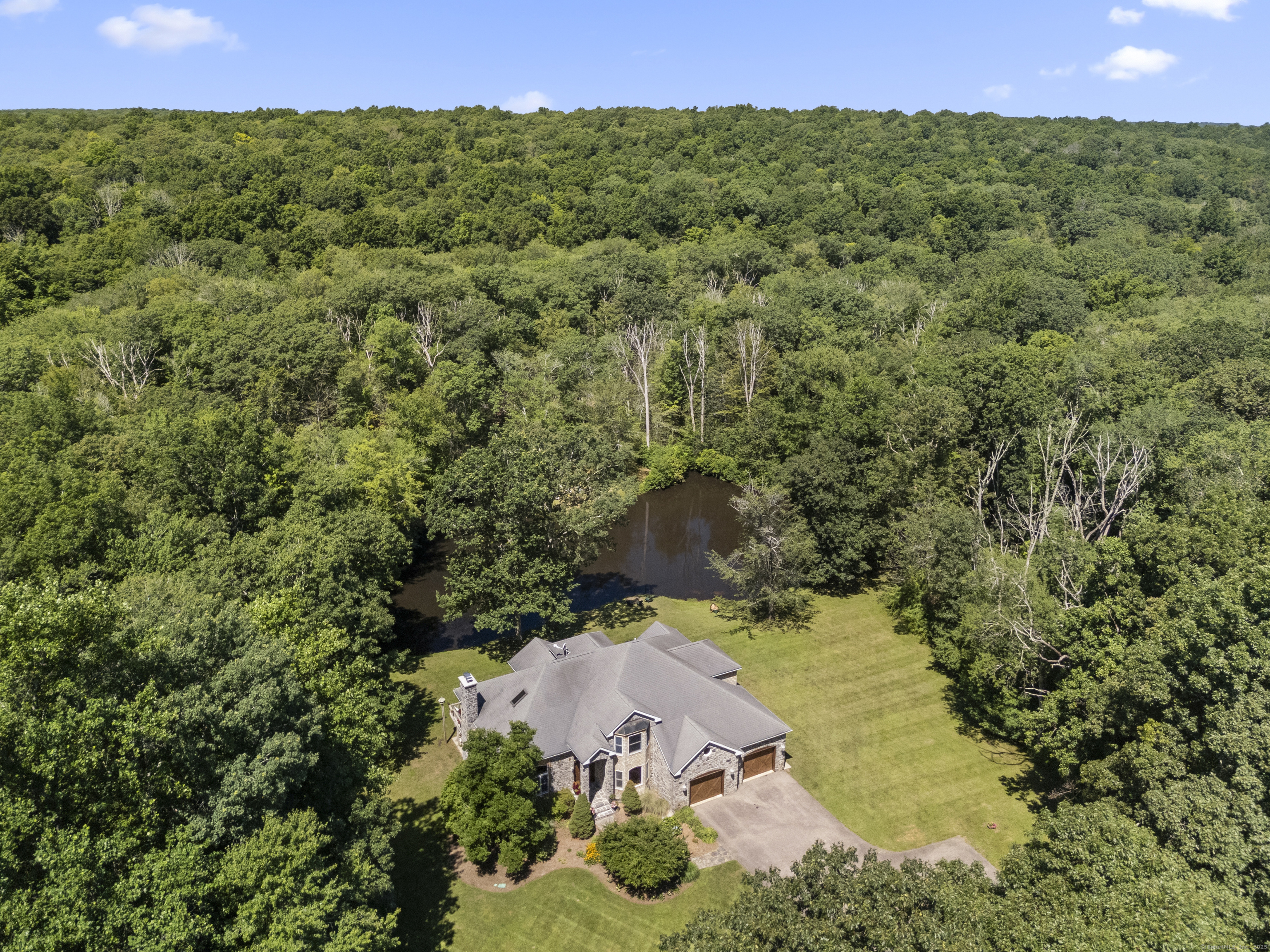 Salem, Connecticut, 06420, United States, 4 Bedrooms Bedrooms, ,3 BathroomsBathrooms,Residential,For Sale,1901862