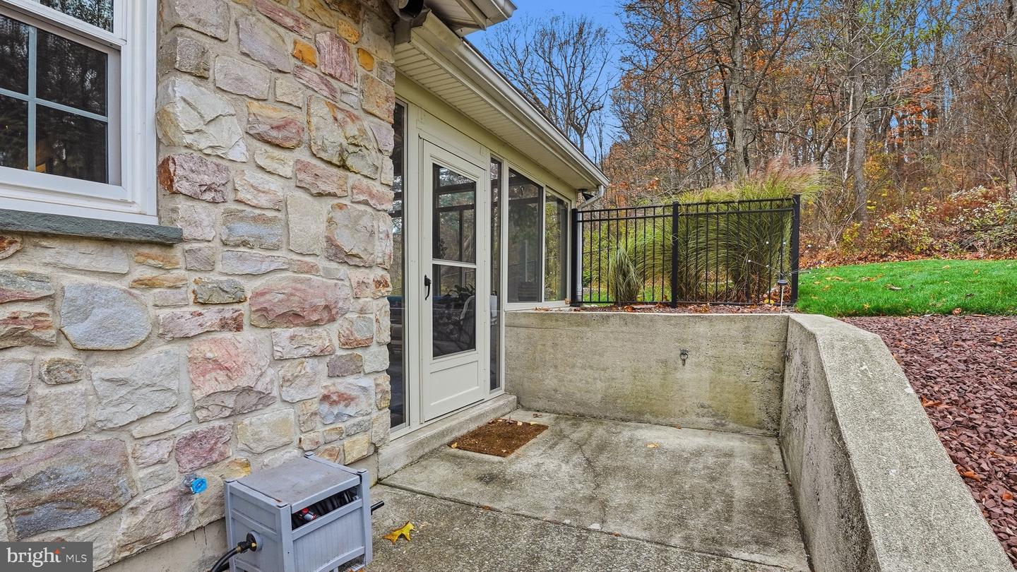 Allentown, Pennsylvania, 18103, United States, 3 Bedrooms Bedrooms, ,2 BathroomsBathrooms,Residential,For Sale,1993254