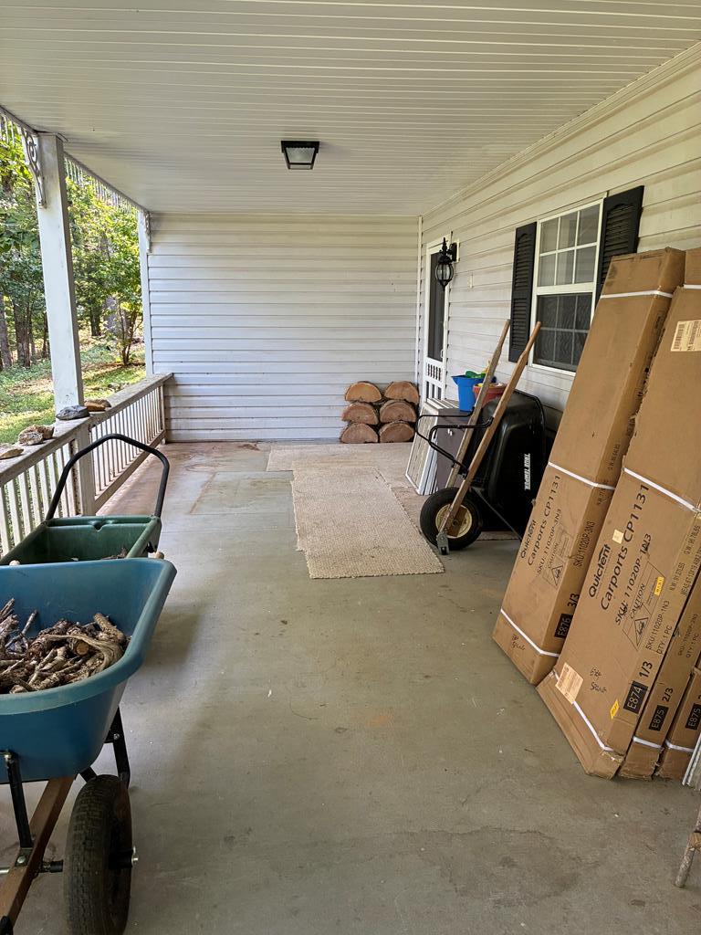 Young Harris, Georgia, 30582, United States, 3 Bedrooms Bedrooms, ,3 BathroomsBathrooms,Residential,For Sale,1847113