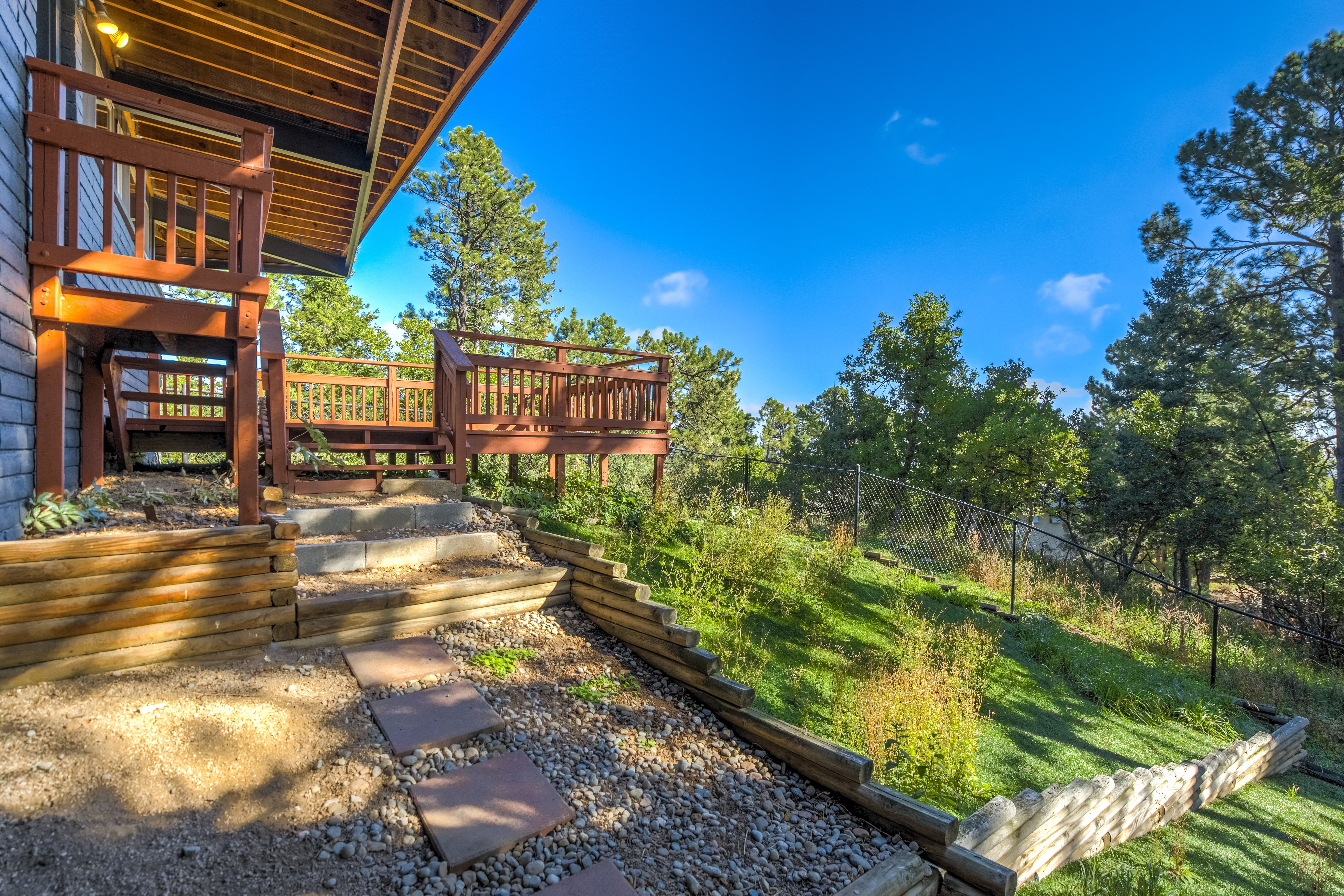  Frank Lloyd Wright-Inspired Architecturally Striking Home with Dramatic Views - 物件實景