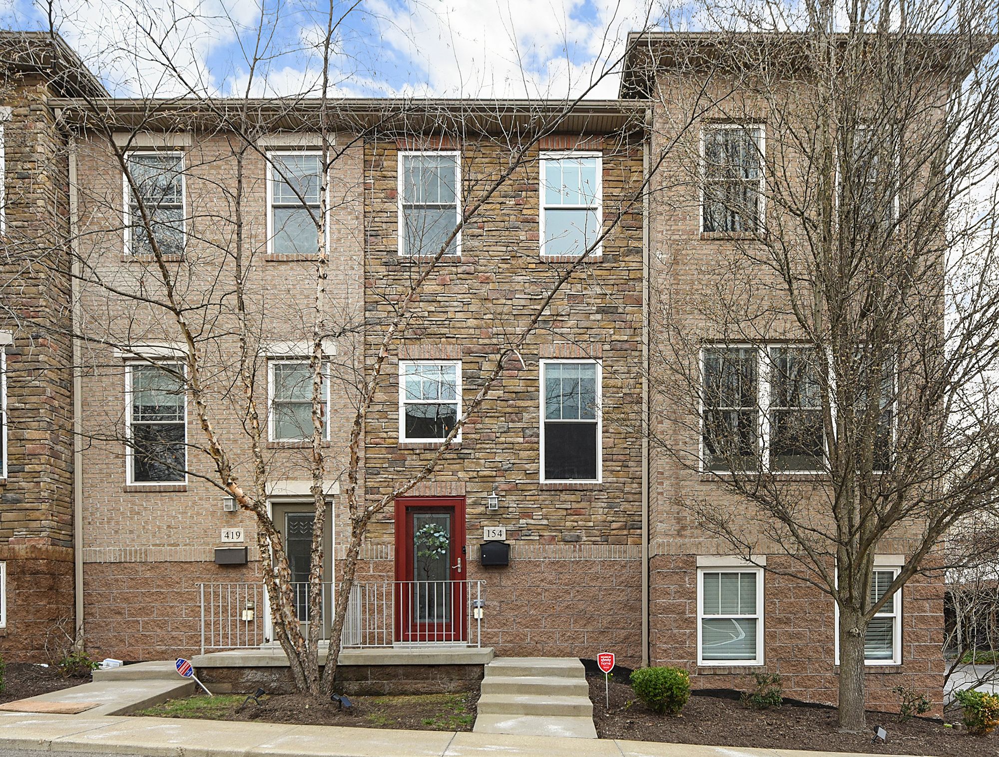  154 Sweetbriar Village Trail - 物件實景