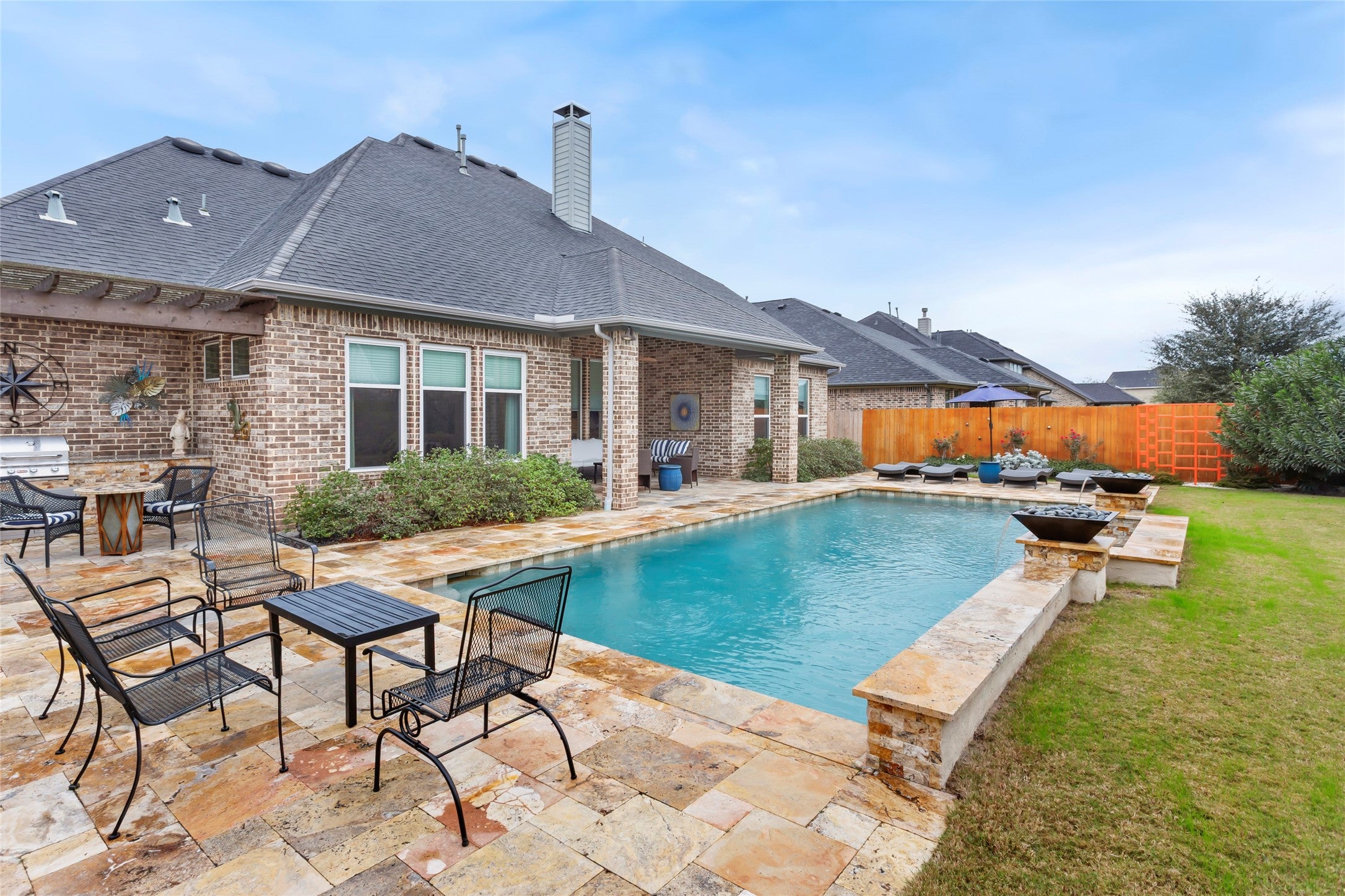 Rosenberg, Texas, 77469, United States, 4 Bedrooms Bedrooms, ,5 BathroomsBathrooms,Residential,For Sale,2010011