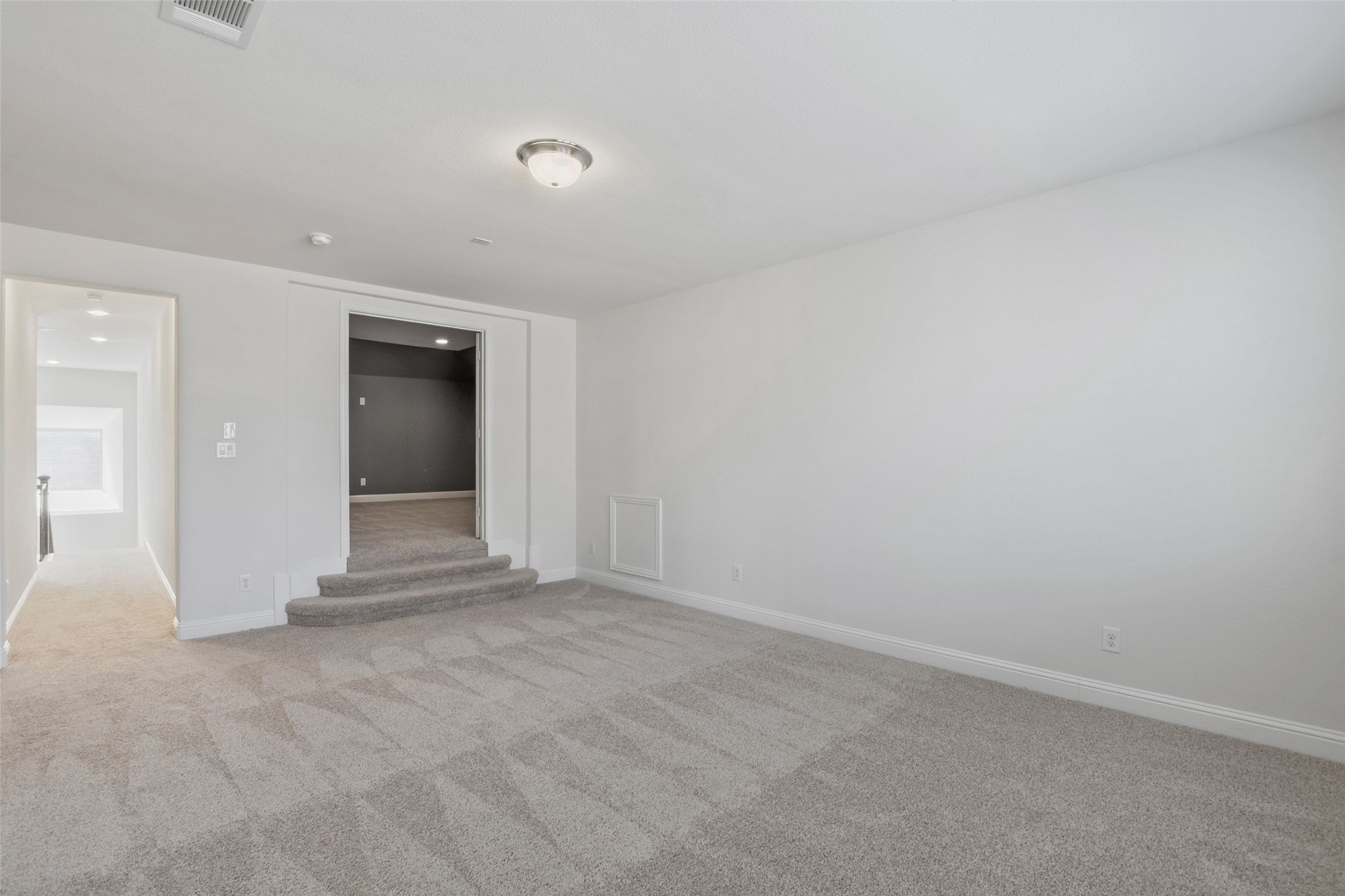 McKinney, Texas, 75071, United States, 5 Bedrooms Bedrooms, ,5 BathroomsBathrooms,Residential,For Sale,1986552