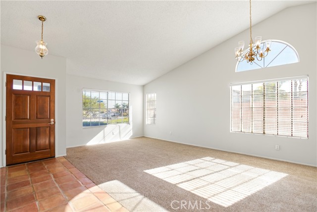 Lake Elsinore, California, 92530, United States, 4 Bedrooms Bedrooms, ,2 BathroomsBathrooms,Residential,For Sale,1977818