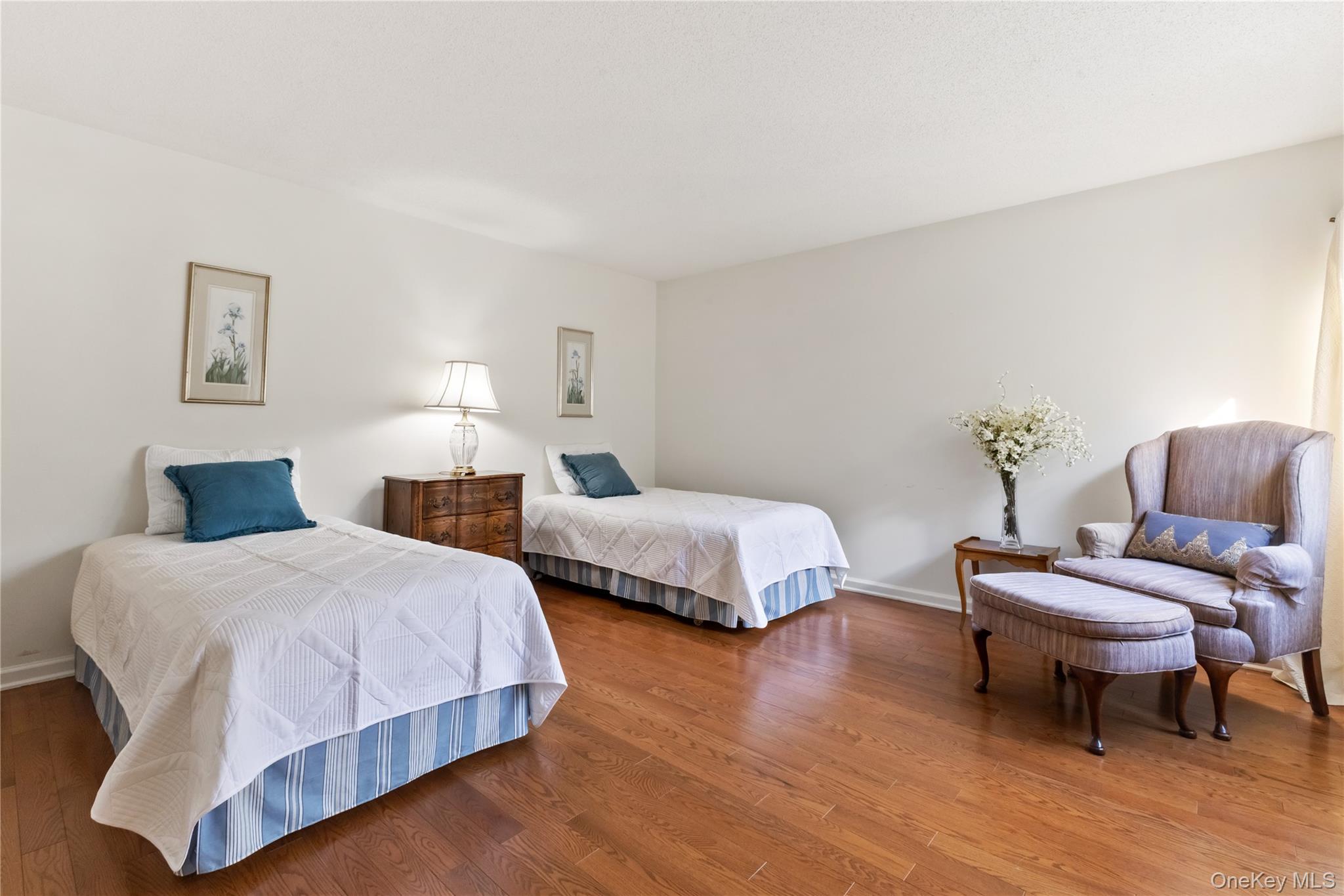 Somers, New York, 10589, United States, 3 Bedrooms Bedrooms, ,2 BathroomsBathrooms,Residential,For Sale,1989614