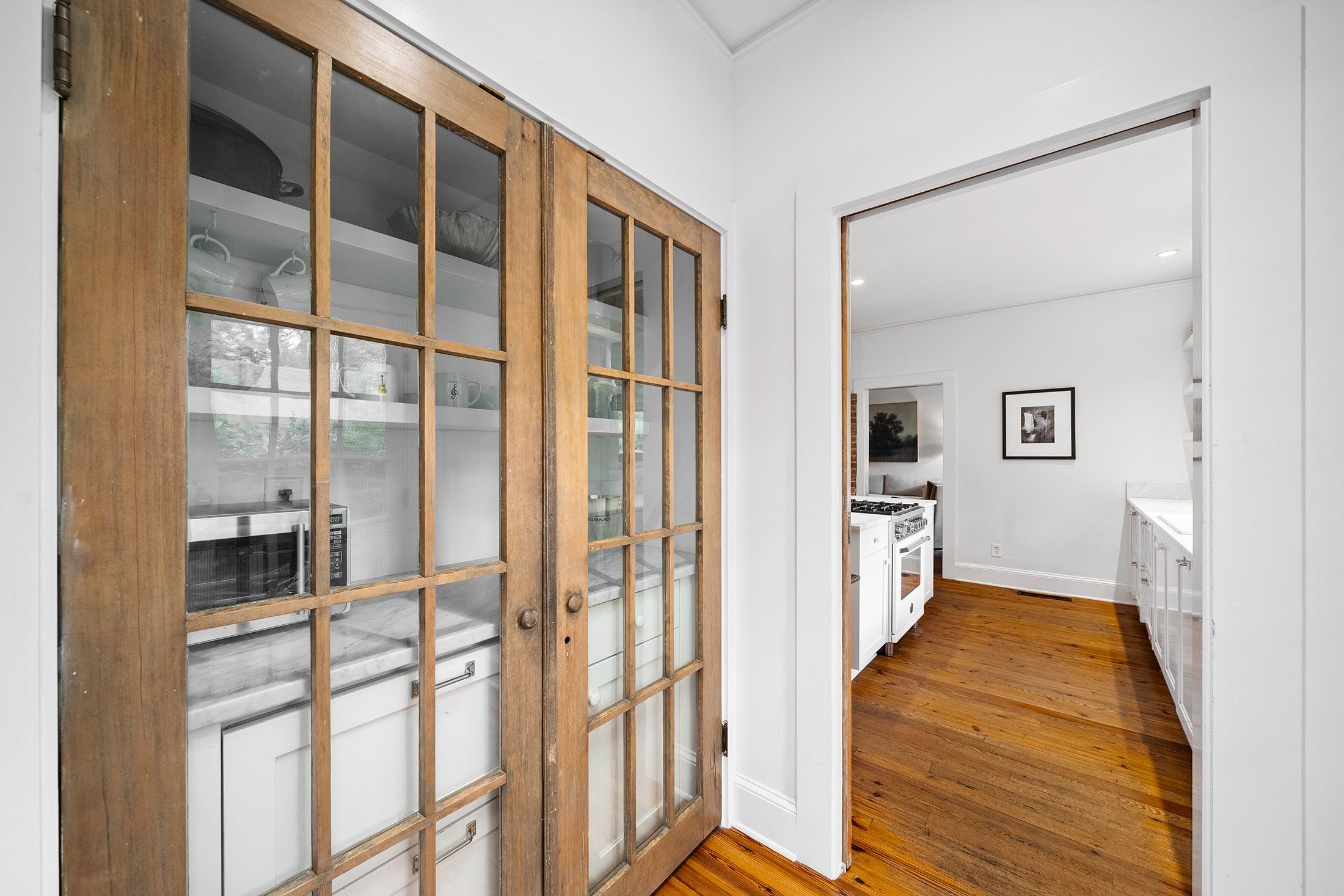  Captivating 1920s Farmhouse in Berkeley Park - 物件實景