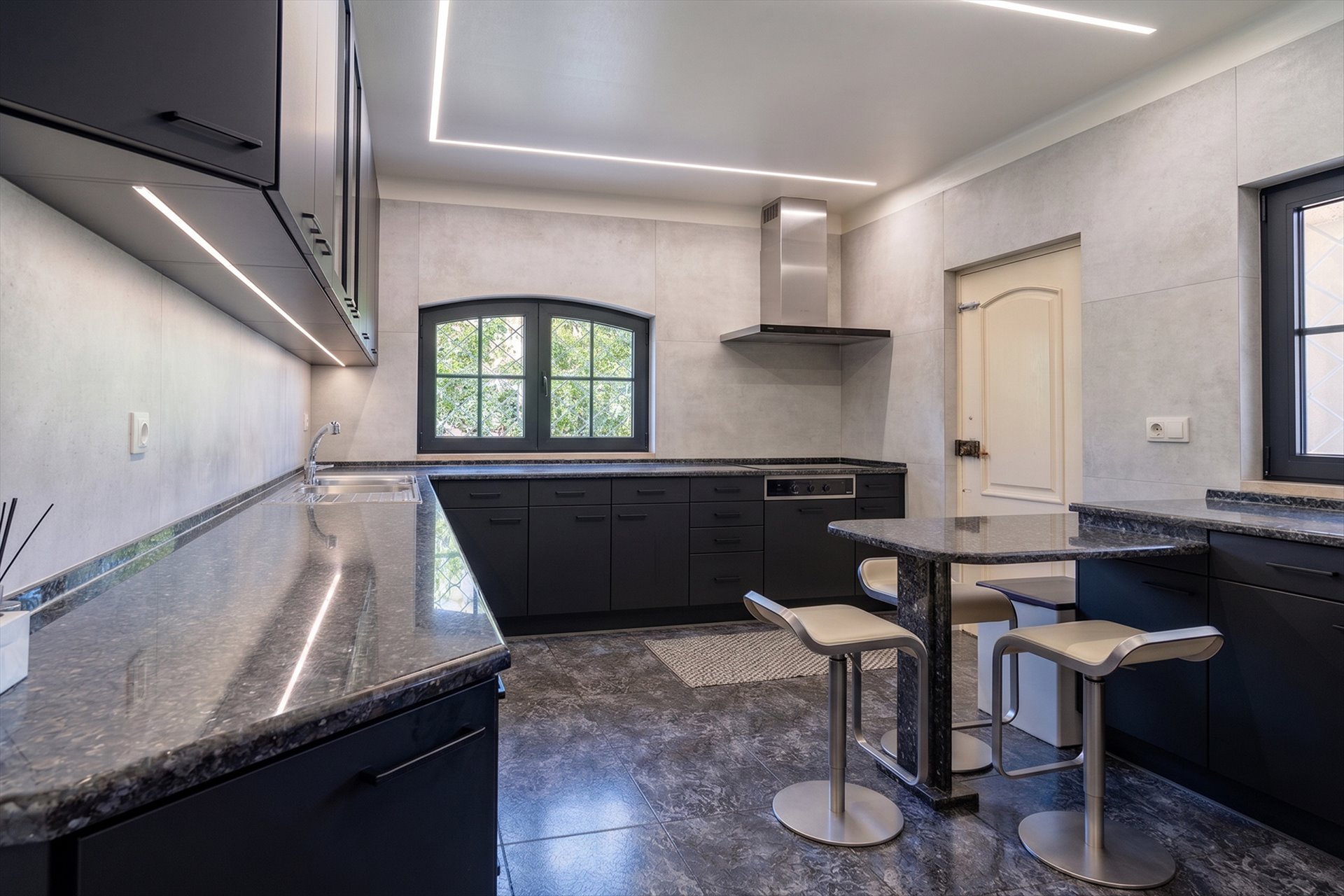  House, 6 bedrooms, for Sale - 物件實景