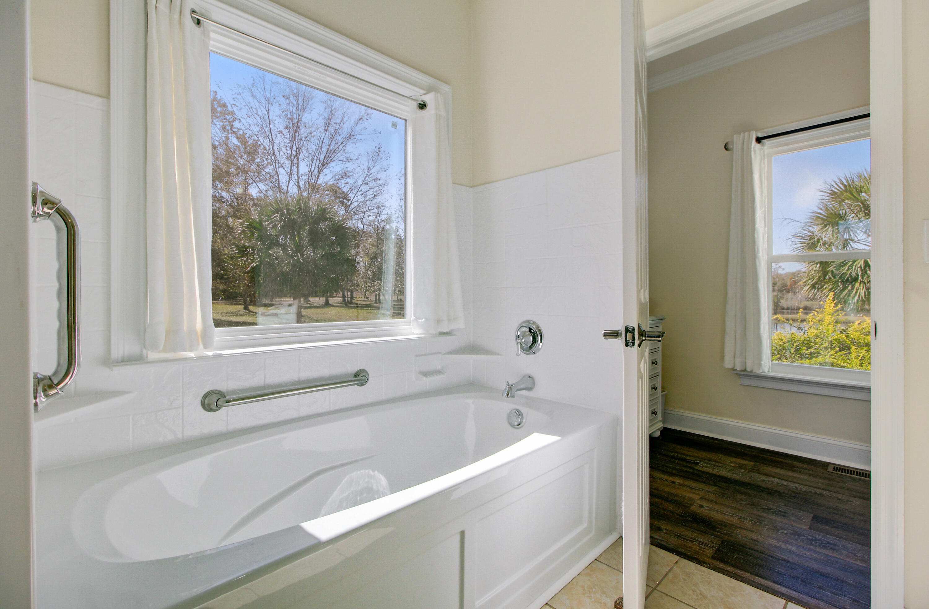 Cross, South Carolina, 29436, United States, 4 Bedrooms Bedrooms, ,3 BathroomsBathrooms,Residential,For Sale,1992832