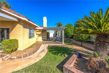 Redlands, California, 92374, United States, 3 Bedrooms Bedrooms, ,2 BathroomsBathrooms,Residential,For Sale,1971739