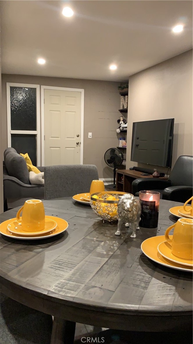 Lancaster, California, 93535, United States, 5 Bedrooms Bedrooms, ,2 BathroomsBathrooms,Residential,For Sale,1899707