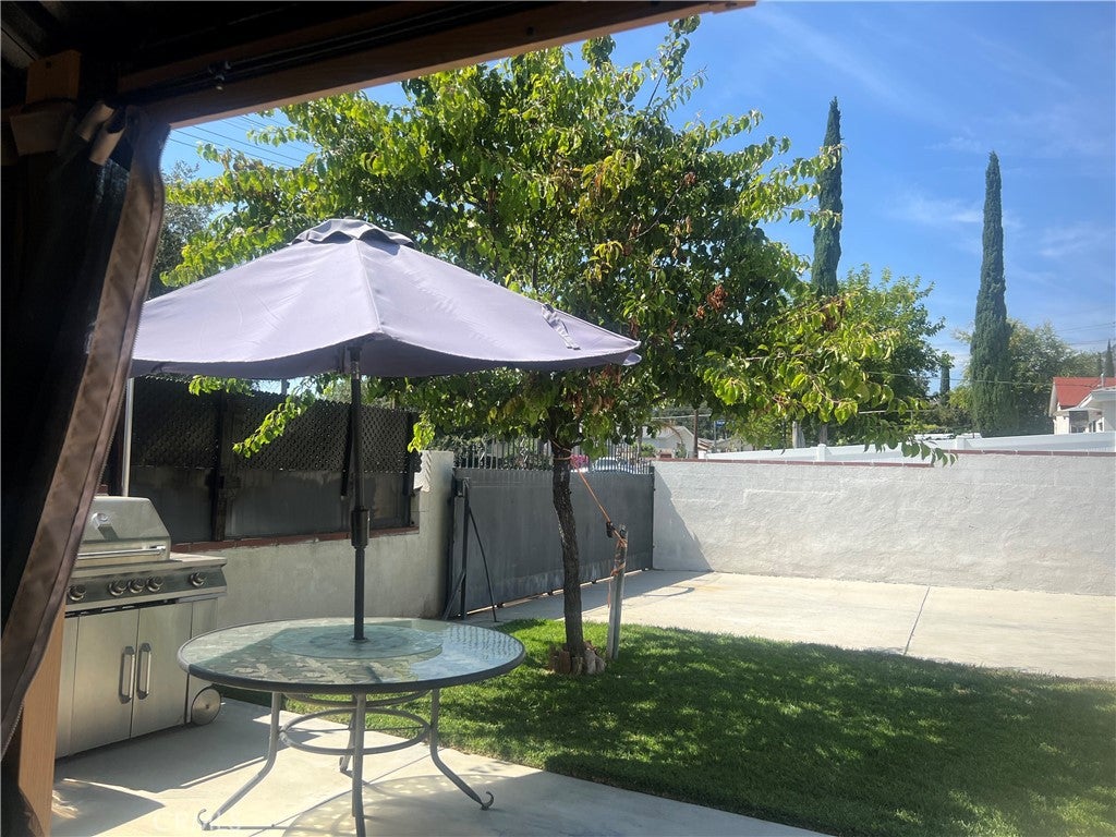 Tujunga, California, 91042, United States, 3 Bedrooms Bedrooms, ,3 BathroomsBathrooms,Residential,For Sale,2048284