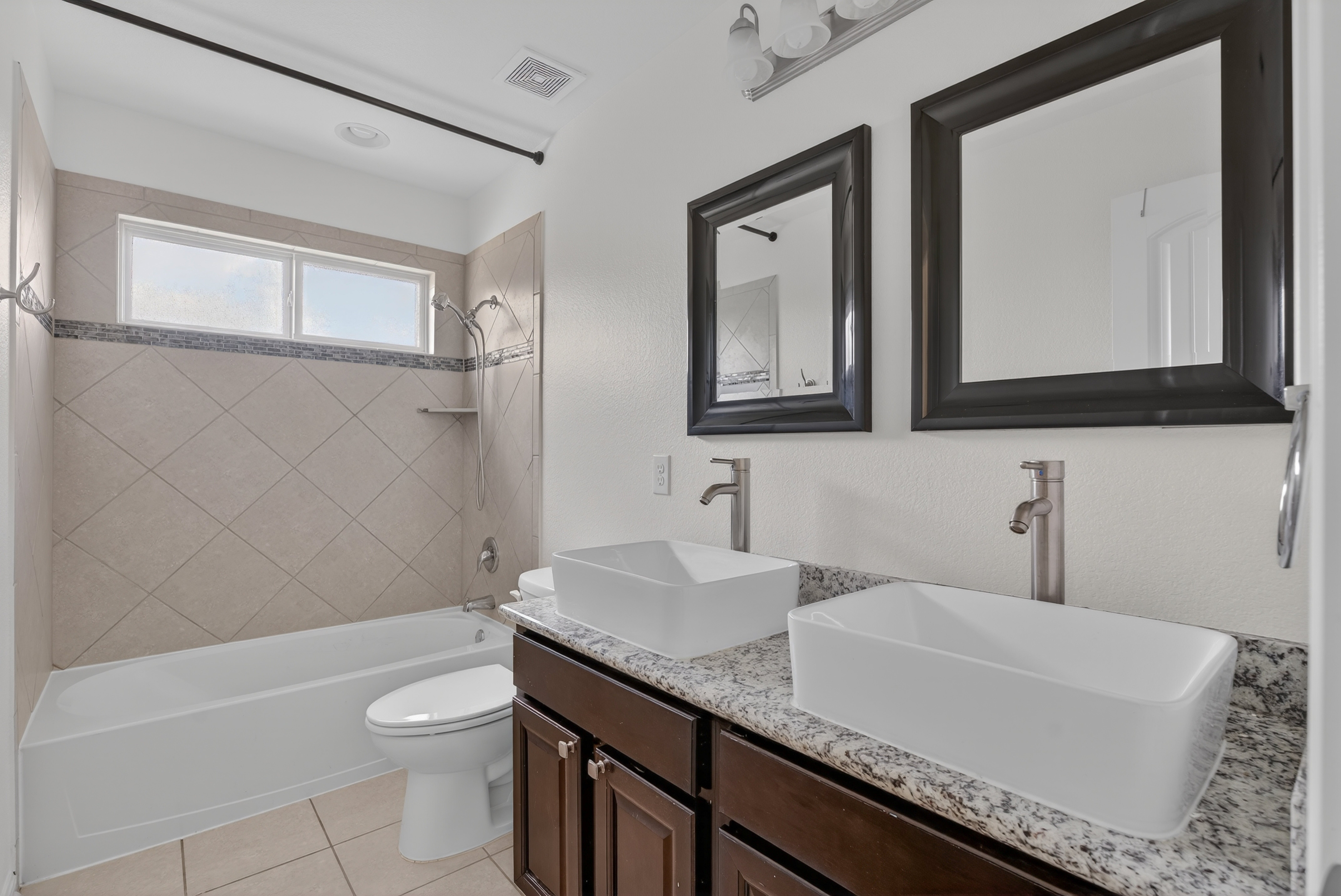  700 Ledge Stone Drive, Austin, TX 78737 - 物件實景