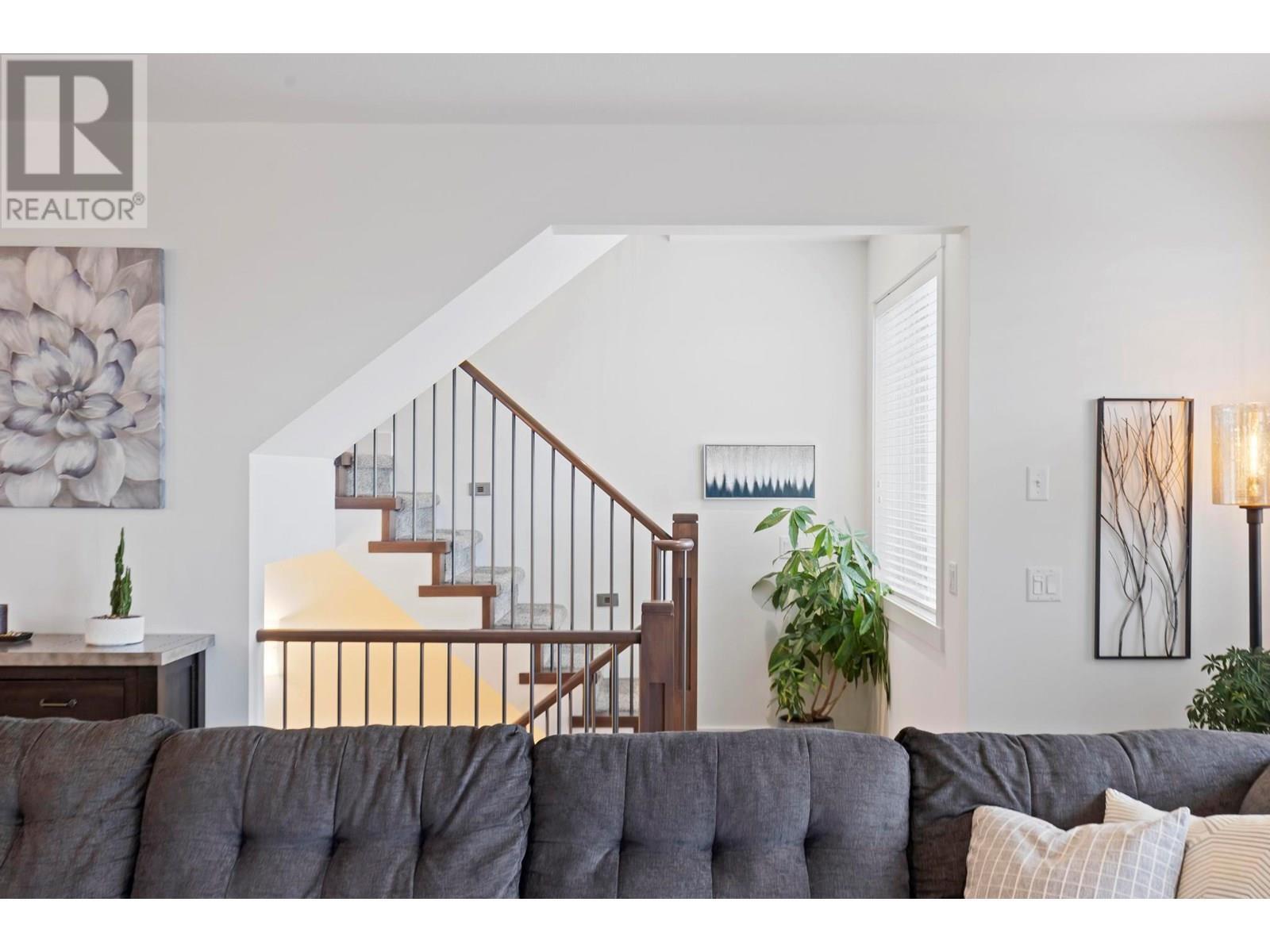 KELOWNA, British Columbia, V1P 1T8, CA, 3 Bedrooms Bedrooms, ,2 BathroomsBathrooms,Residential,For Sale,1838689