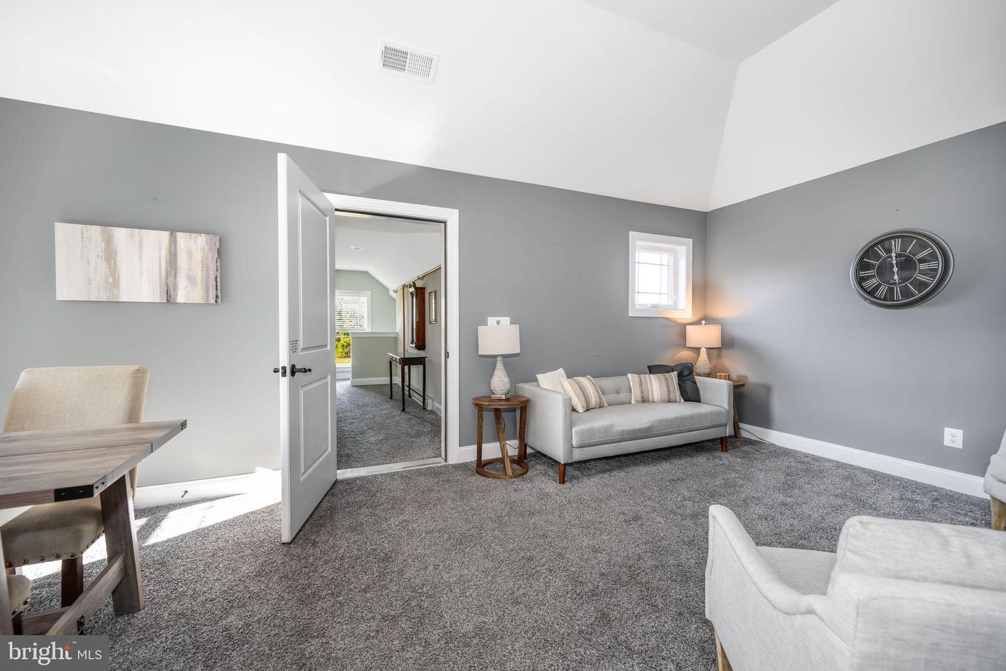 Queenstown, Maryland, 21658, United States, 5 Bedrooms Bedrooms, ,5 BathroomsBathrooms,Residential,For Sale,1988334