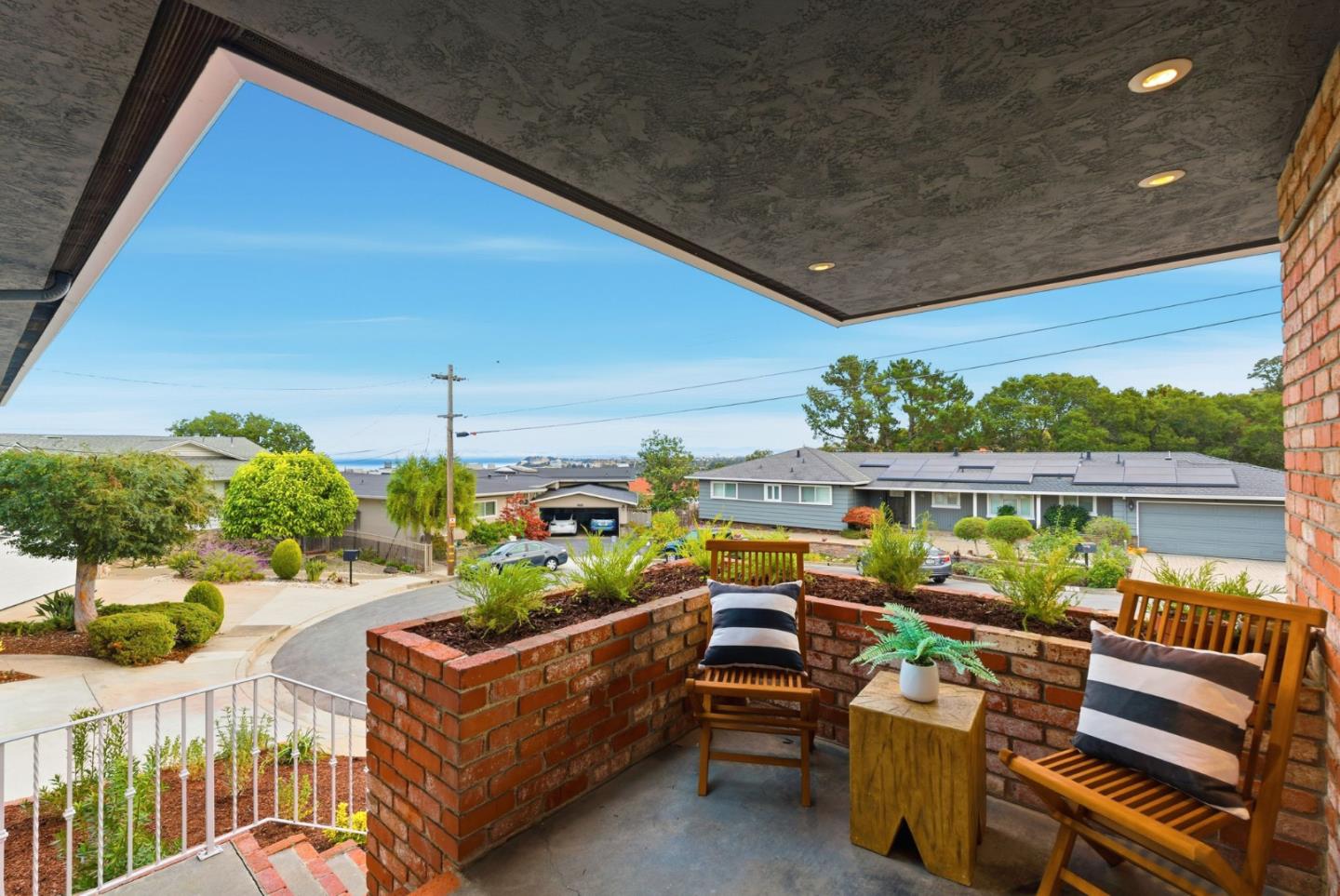 Millbrae, California, 94030, United States, 4 Bedrooms Bedrooms, ,3 BathroomsBathrooms,Residential,For Sale,1989349