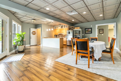 London, Kentucky, 40741, United States, 6 Bedrooms Bedrooms, ,4 BathroomsBathrooms,Residential,For Sale,2009053