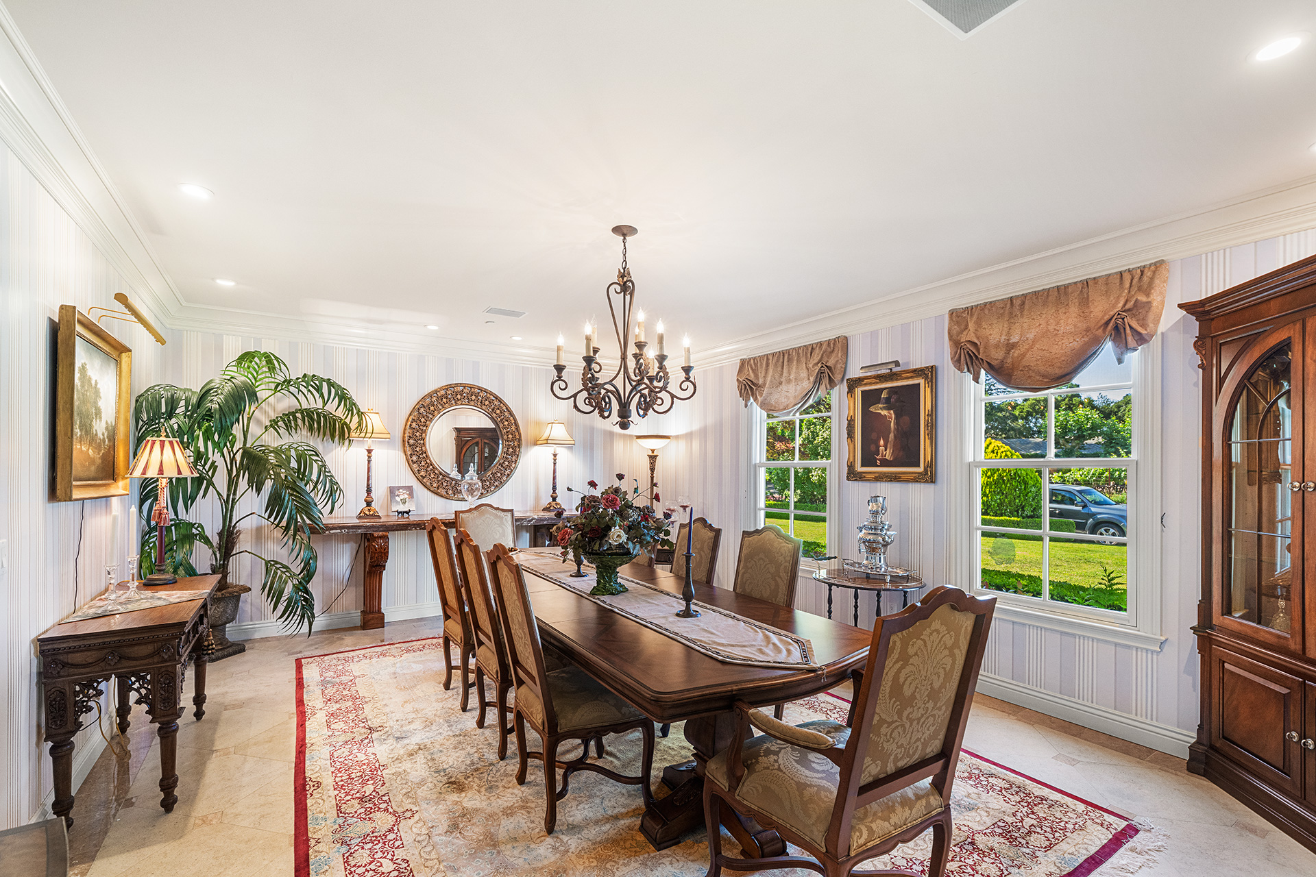  Stunning Saratoga Estate on Expansive Private Grounds - 物件實景