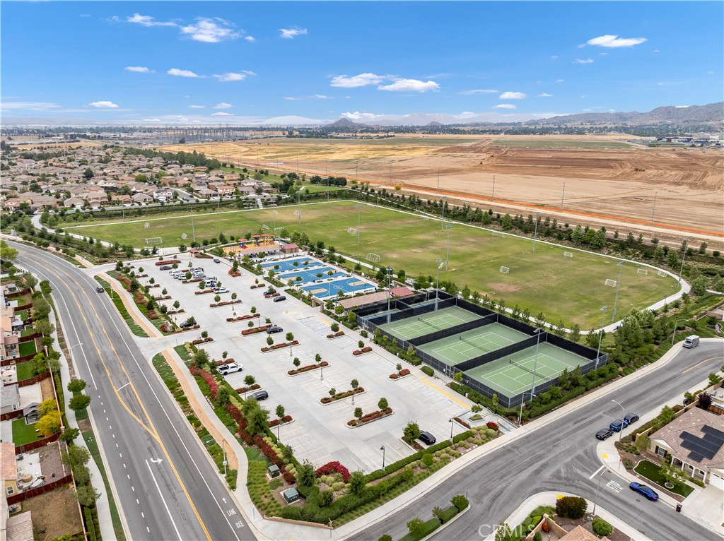 Menifee, California, 92585, United States, 3 Bedrooms Bedrooms, ,2 BathroomsBathrooms,Residential,For Sale,1936969
