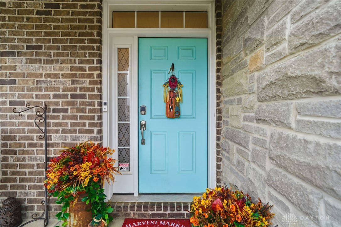 Beavercreek Twp, Ohio, 45385, United States, 3 Bedrooms Bedrooms, ,4 BathroomsBathrooms,Residential,For Sale,1991146