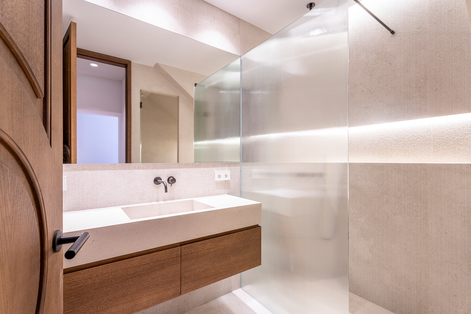  Renovated contemporary style flat in Malasaña - 物件實景