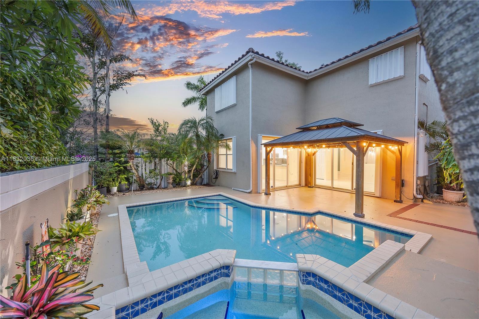 Miami, Florida, 33186, United States, 4 Bedrooms Bedrooms, ,3 BathroomsBathrooms,Residential,For Sale,1882398