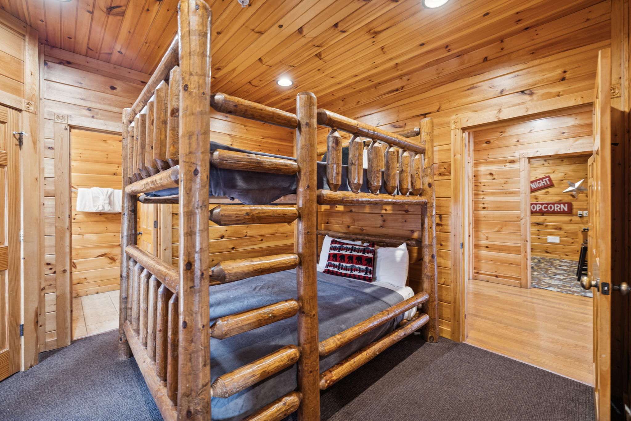 Gatlinburg, Tennessee, 37738, United States, 9 Bedrooms Bedrooms, ,9 BathroomsBathrooms,Residential,For Sale,1996380