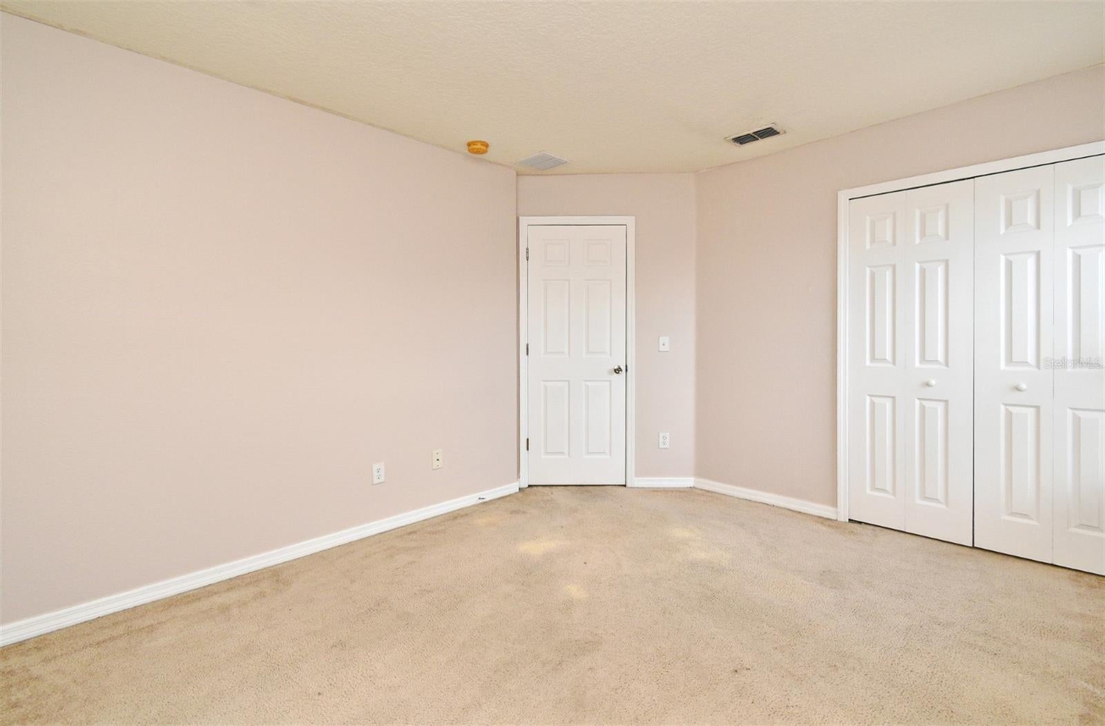 ORLANDO, Florida, 32836, United States, 5 Bedrooms Bedrooms, ,3 BathroomsBathrooms,Residential,For Sale,1981134