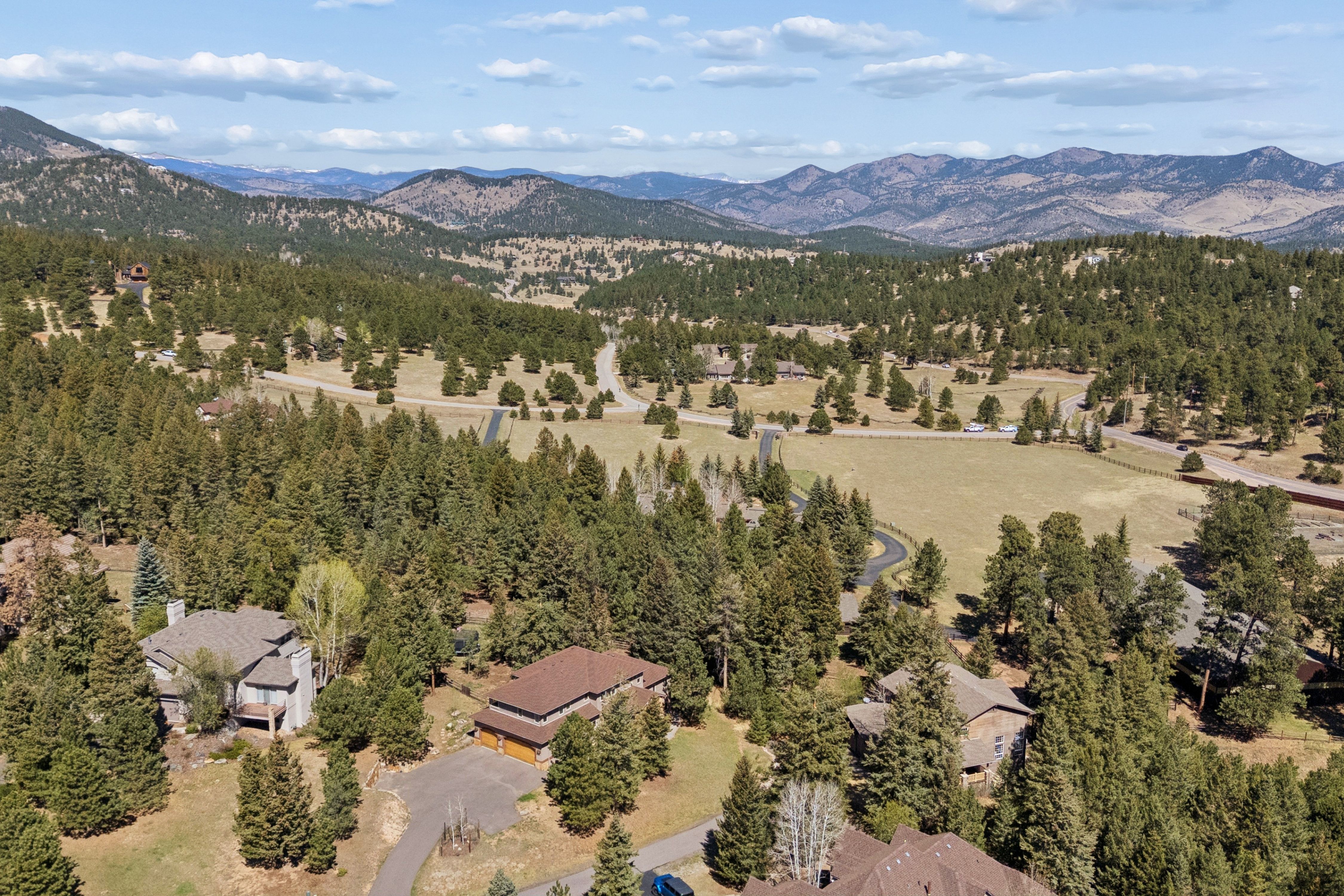  Comfort, Versatility & Evergreen Living - 物件實景