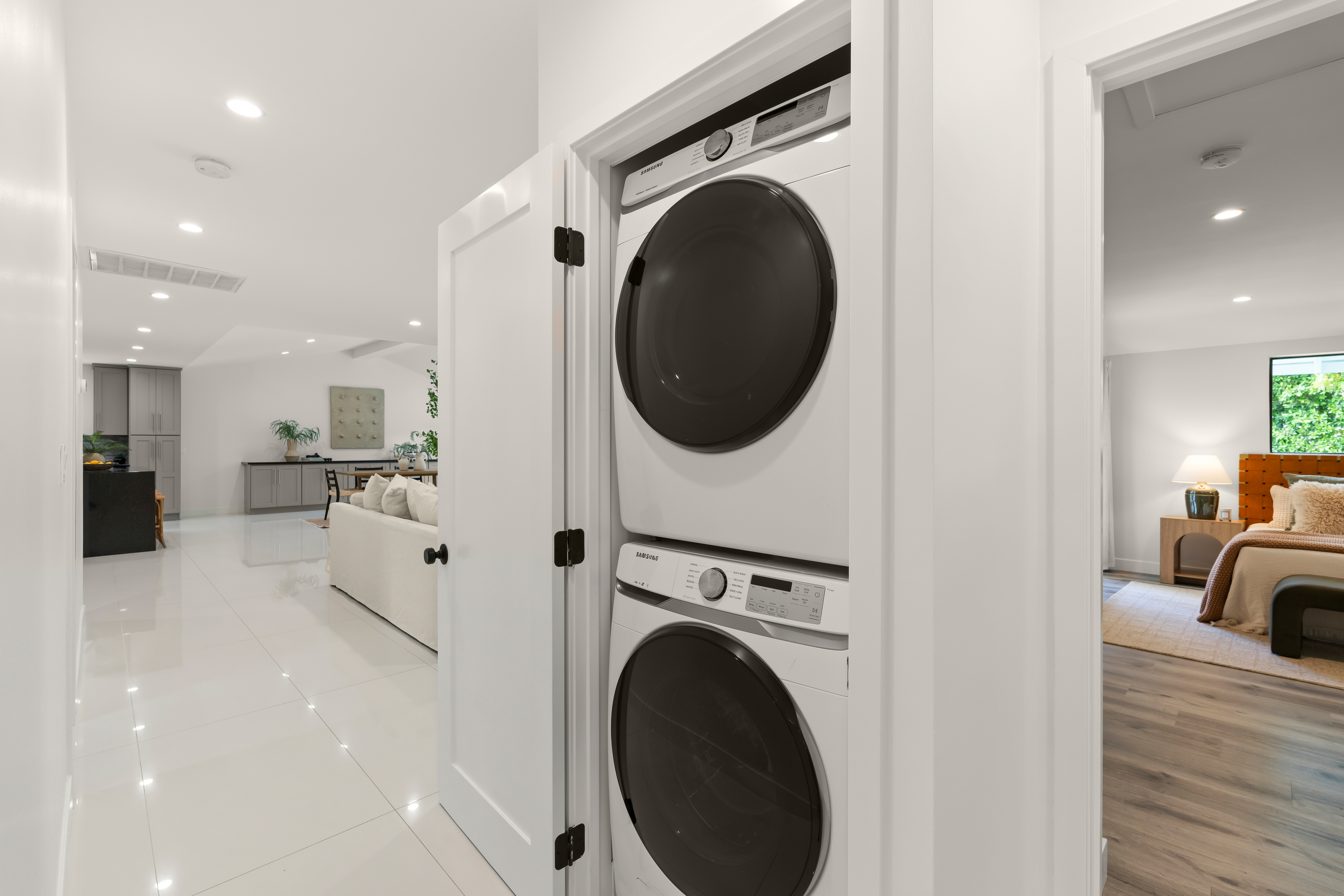  5647 Ramara Avenue, Woodland Hills, CA 91367 - 物件實景